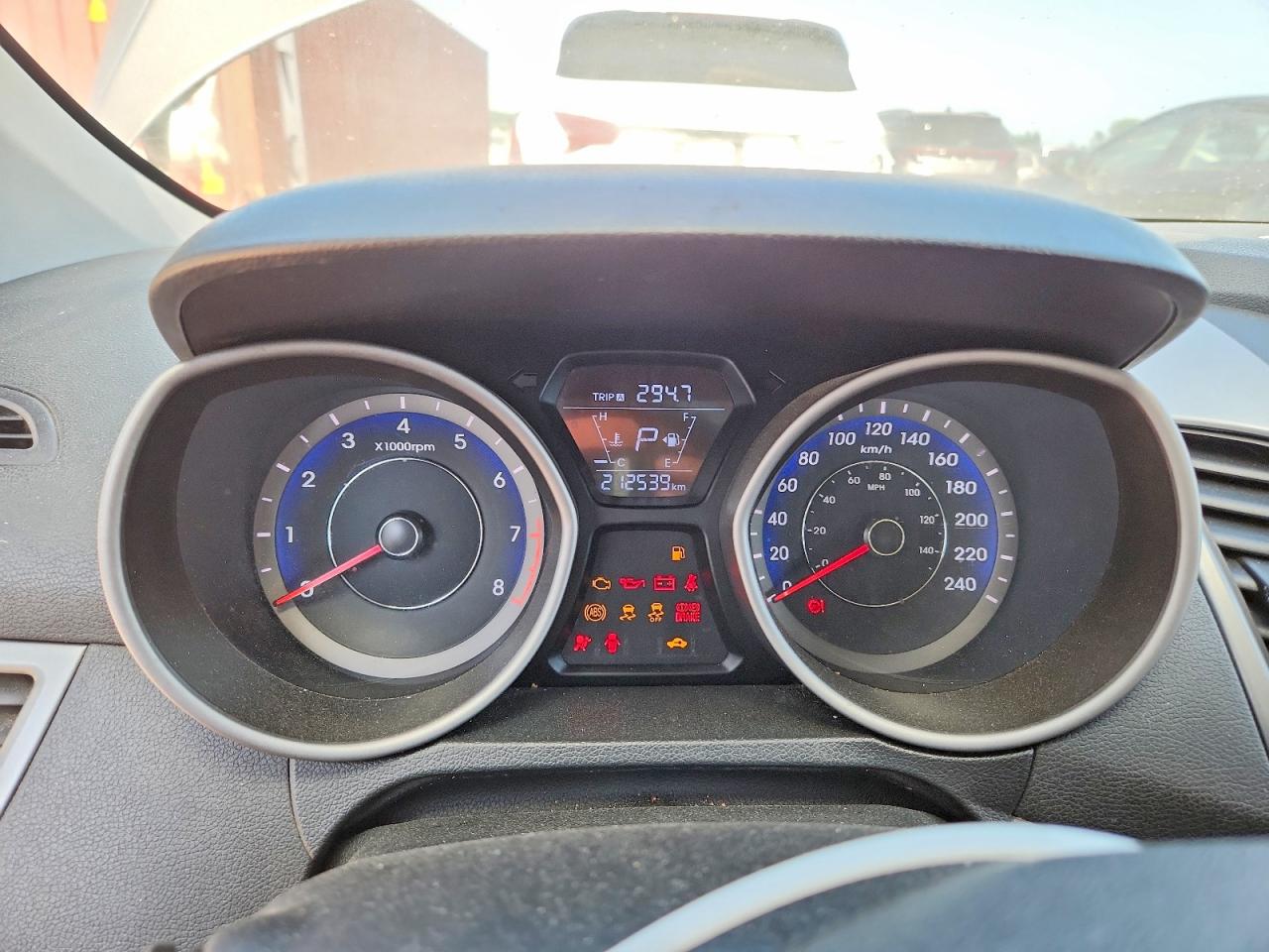 2015 Hyundai Elantra Se Серебряный vin: KMHDH4AE6FU439017