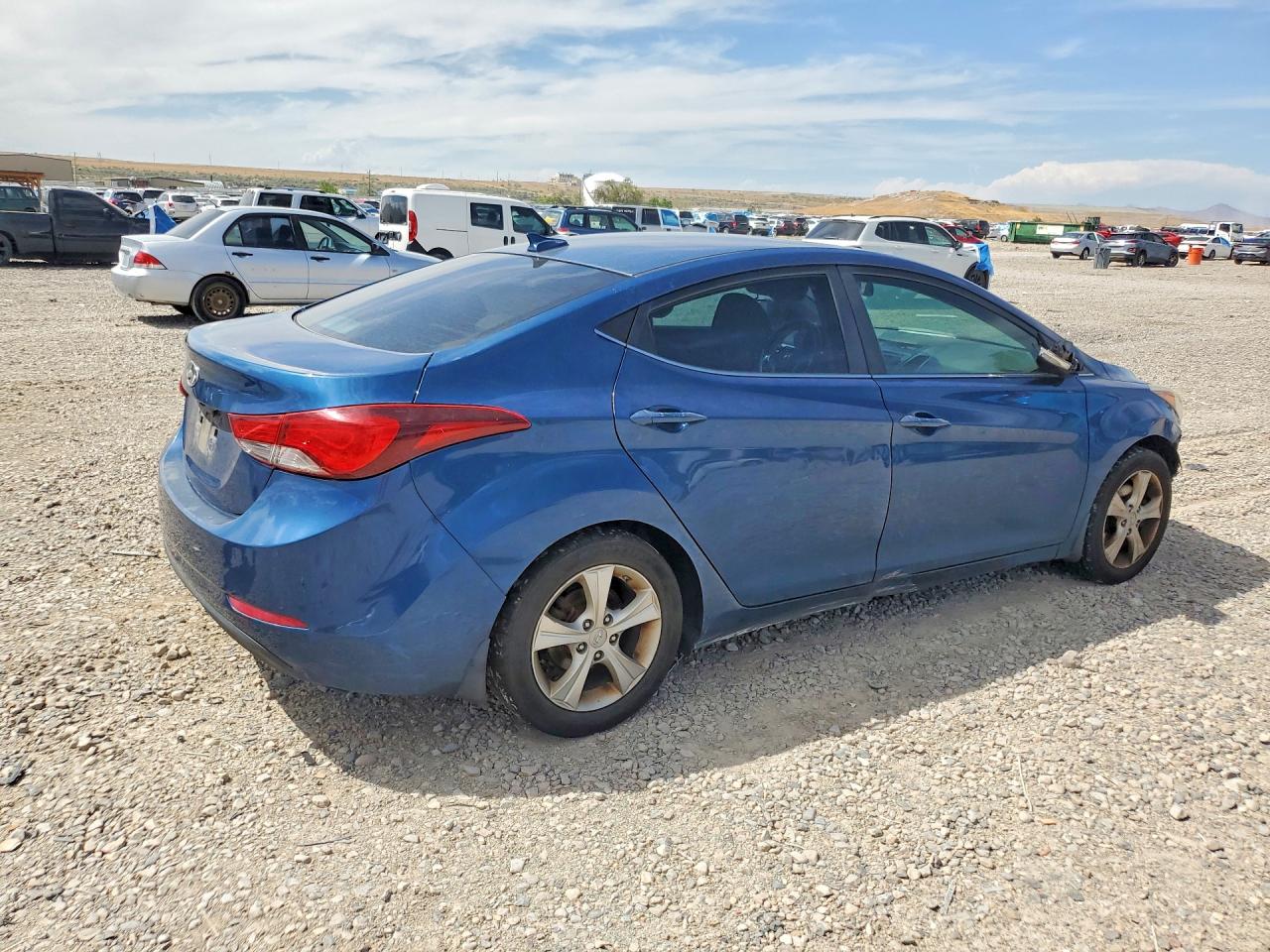 2016 Hyundai Elantra Value Edition Синий vin: KMHDH4AE6GU567131