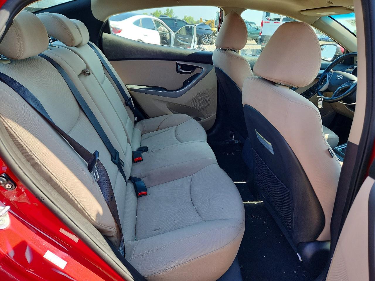 2016 Hyundai Elantra Value Edition Красный vin: KMHDH4AE6GU600645