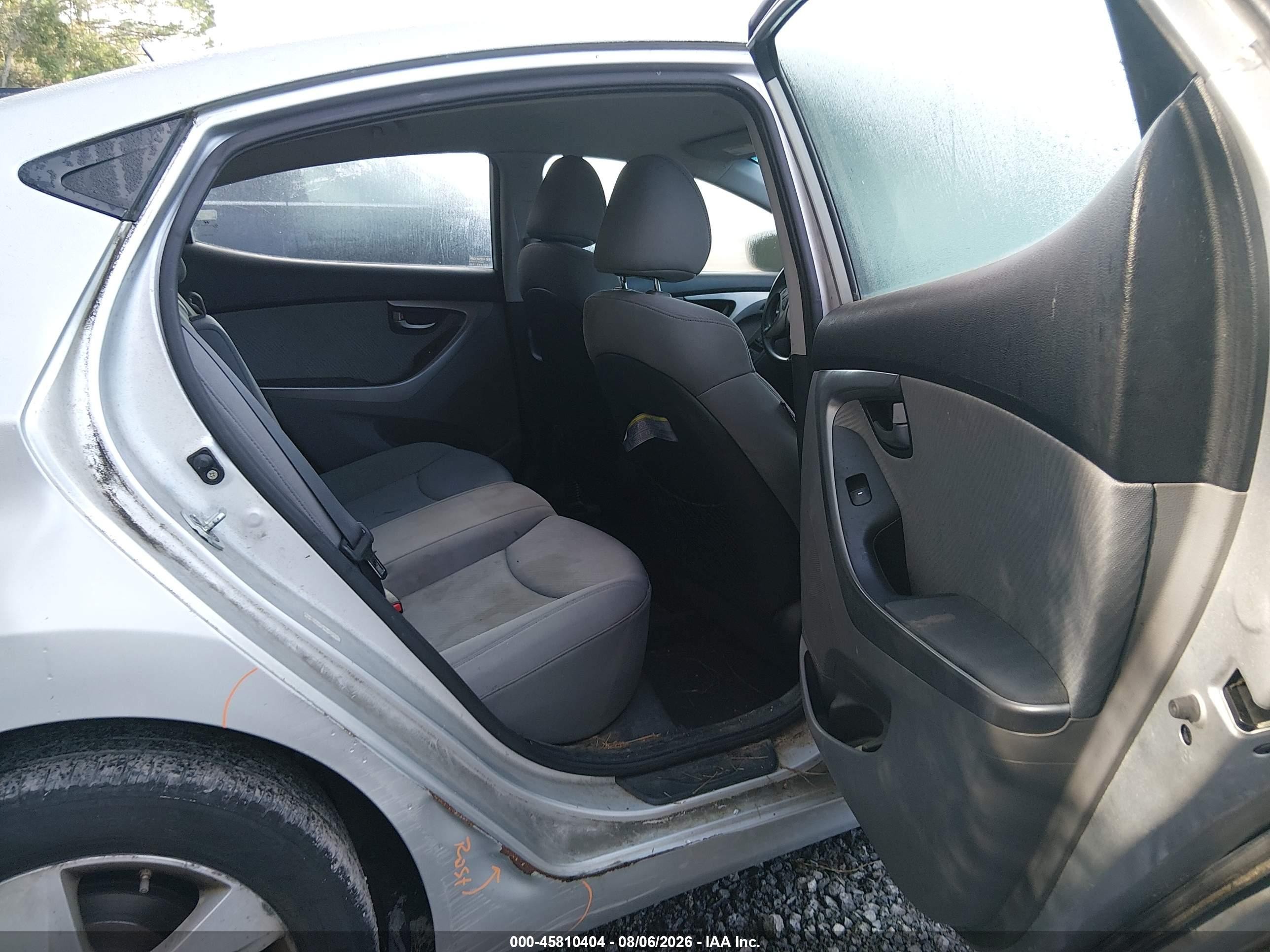 2011 Hyundai Elantra Gls (ulsan Plant) Silver vin: KMHDH4AE7BU136855