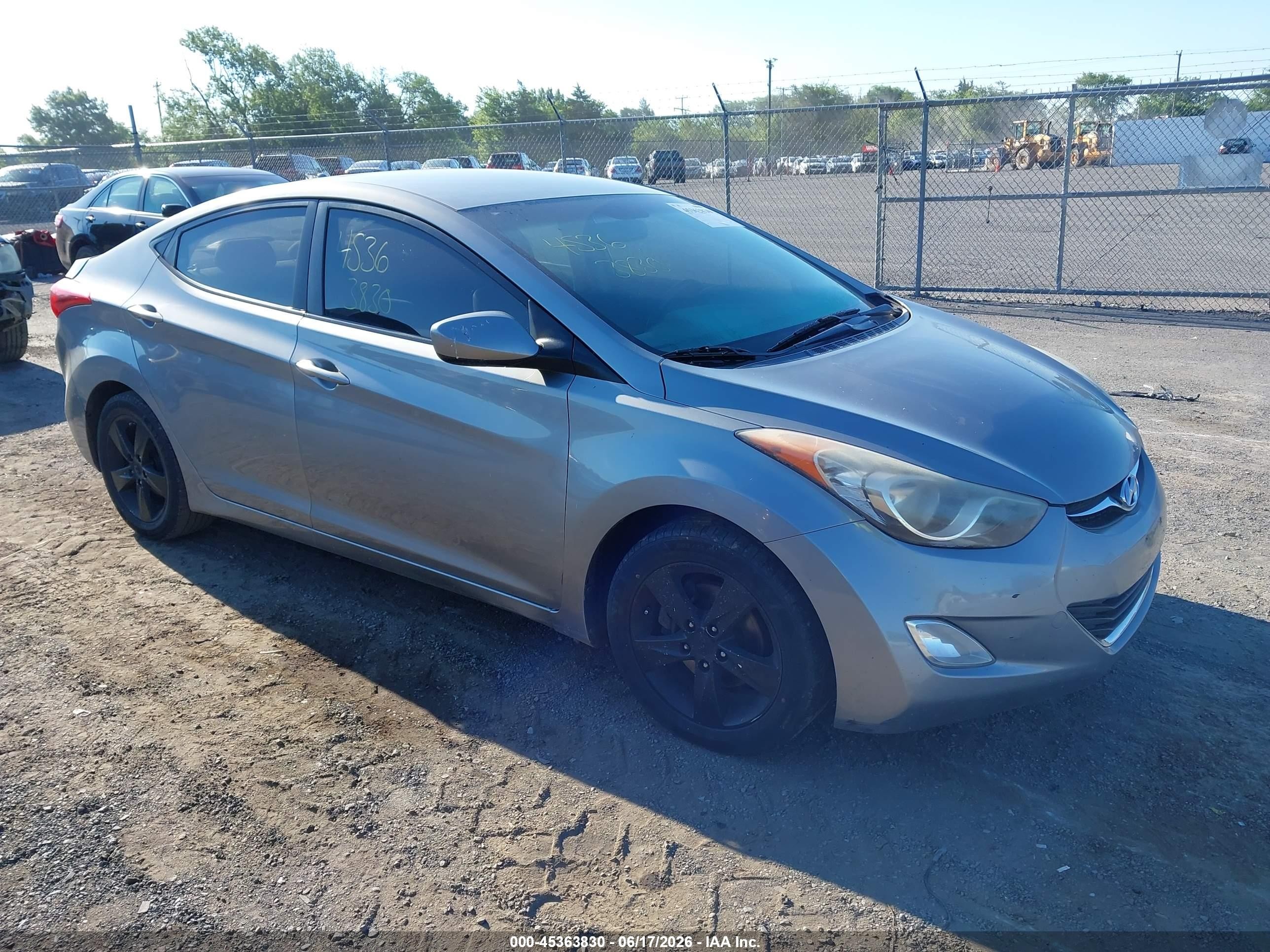 2012 Hyundai Elantra Gls (ulsan Plant) Silver vin: KMHDH4AE7CU233930
