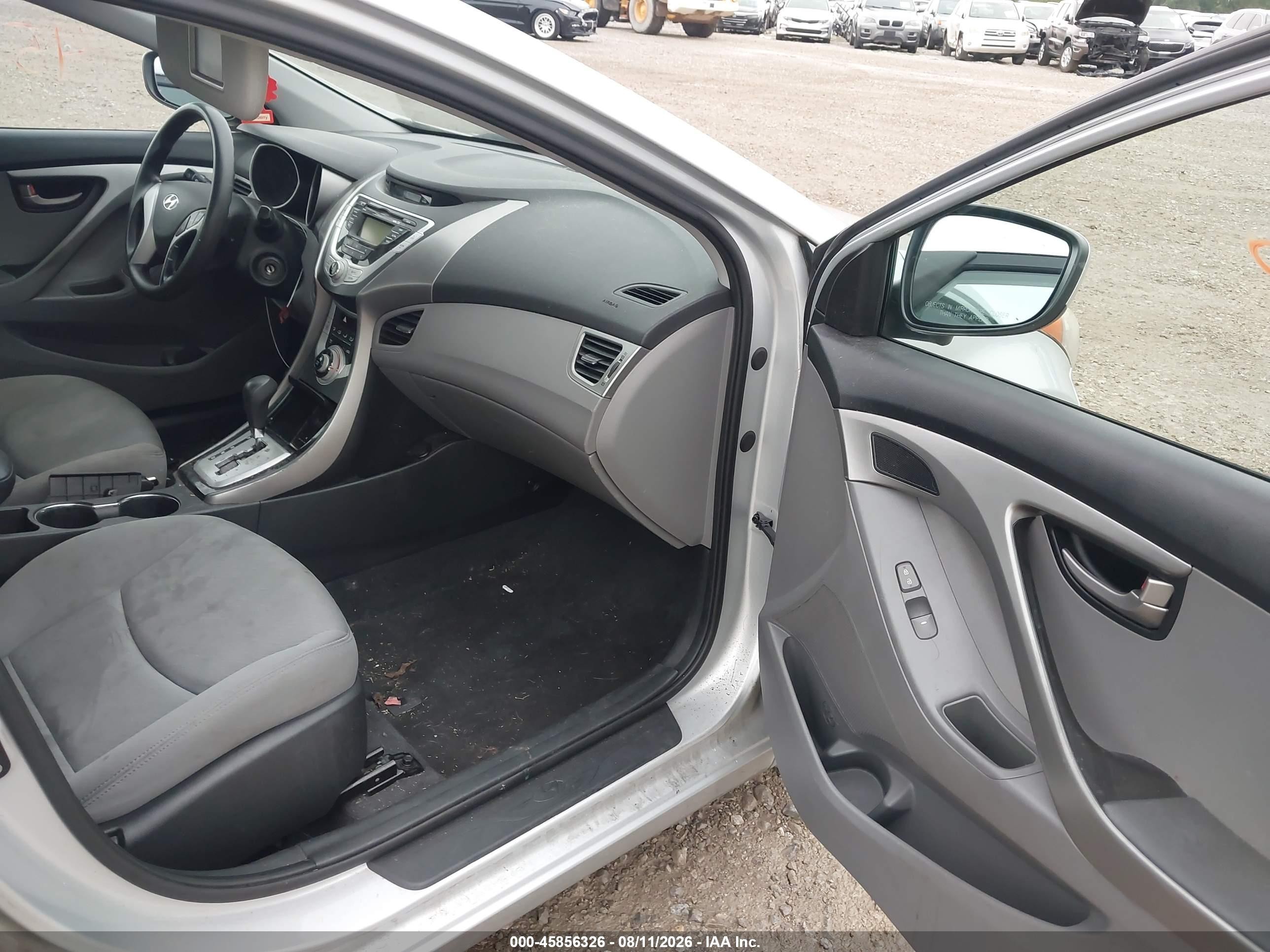 2012 Hyundai Elantra Gls (ulsan Plant) Silver vin: KMHDH4AE7CU283078