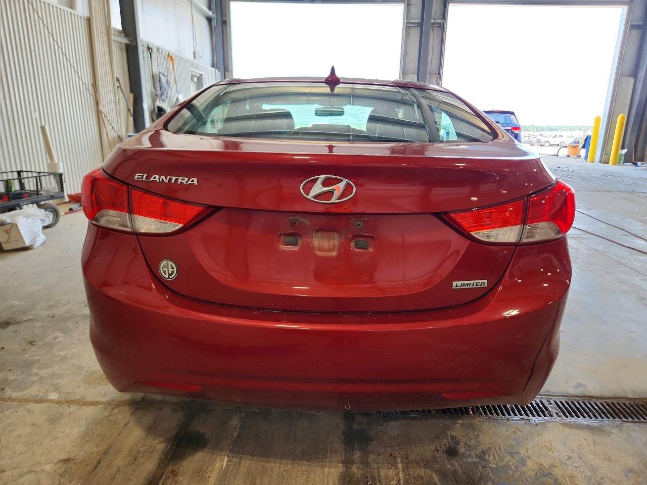 2012 Hyundai Elantra Limited Burgundy vin: KMHDH4AE7CU308884