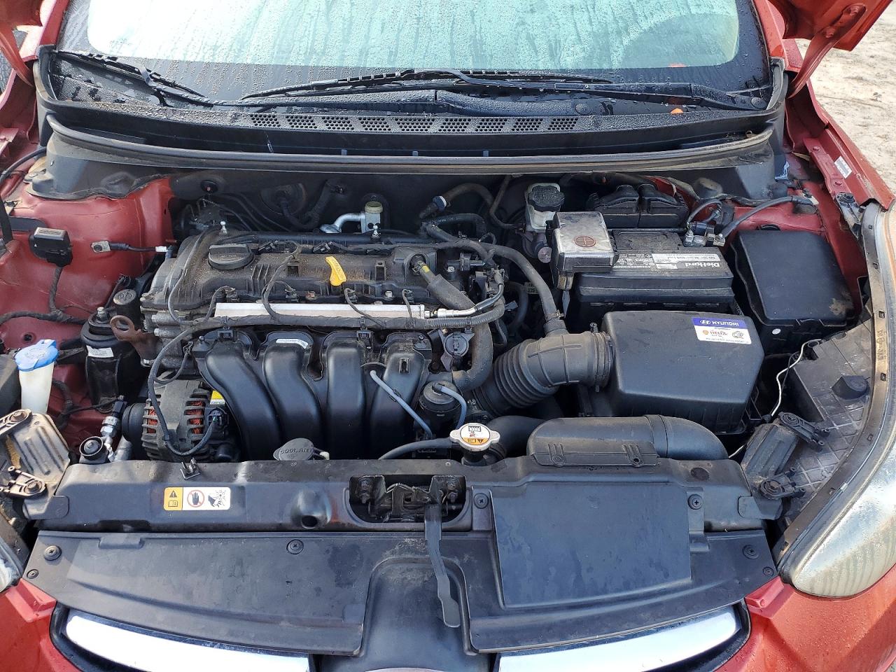 2012 Hyundai Elantra Burgundy vin: KMHDH4AE7CU324972