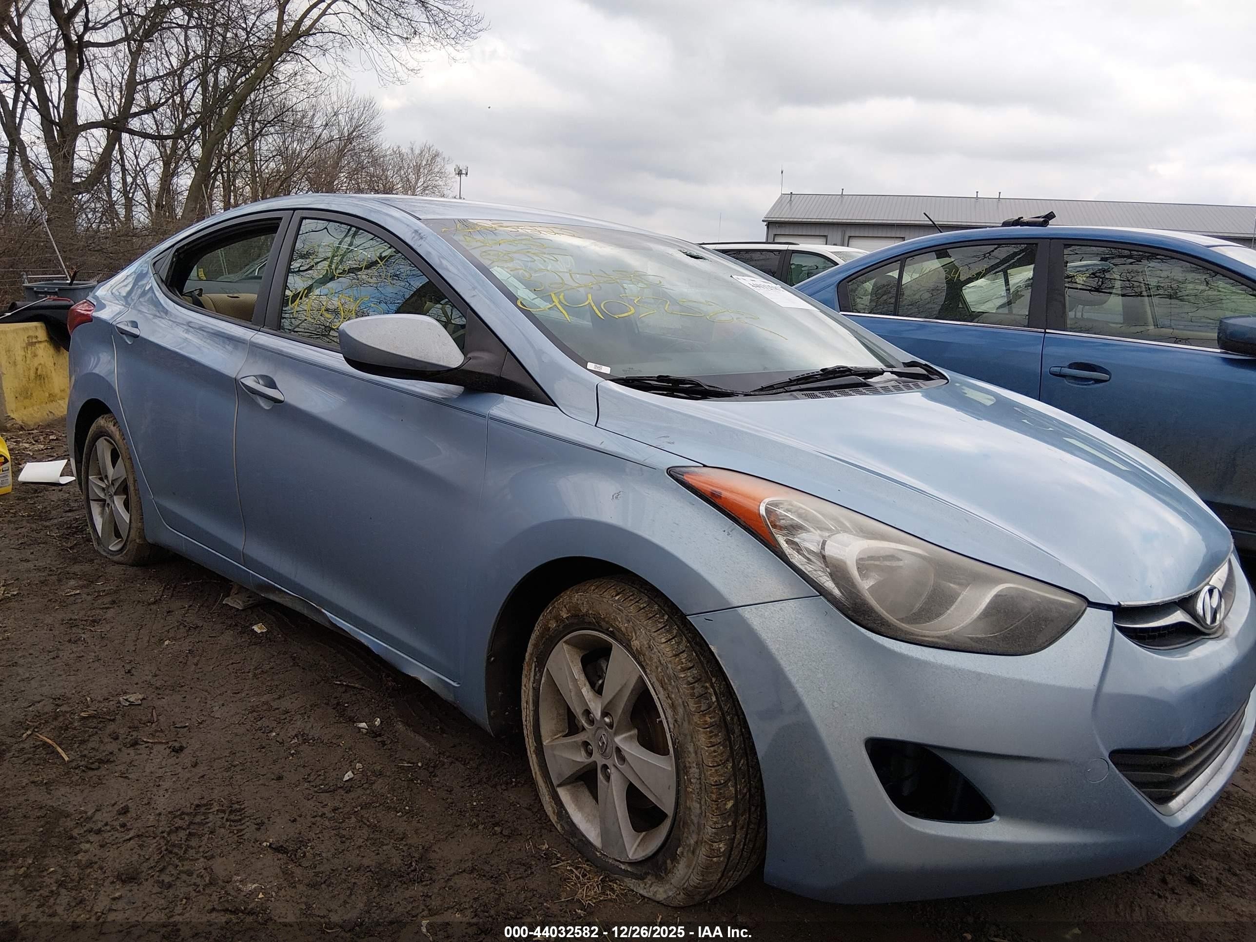 2012 Hyundai Elantra Gls (ulsan Plant) Light Blue vin: KMHDH4AE7CU326480