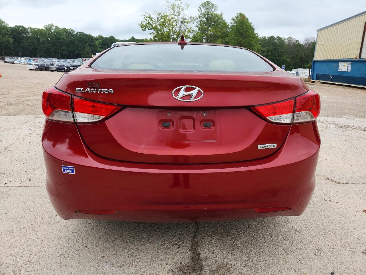 2012 Hyundai Elantra Limited Red vin: KMHDH4AE7CU342601