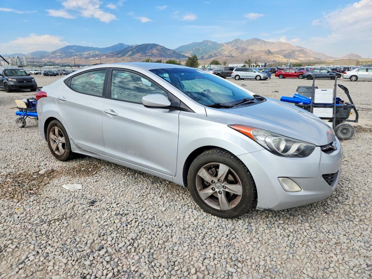 2012 Hyundai Elantra Gls Silver vin: KMHDH4AE7CU349631