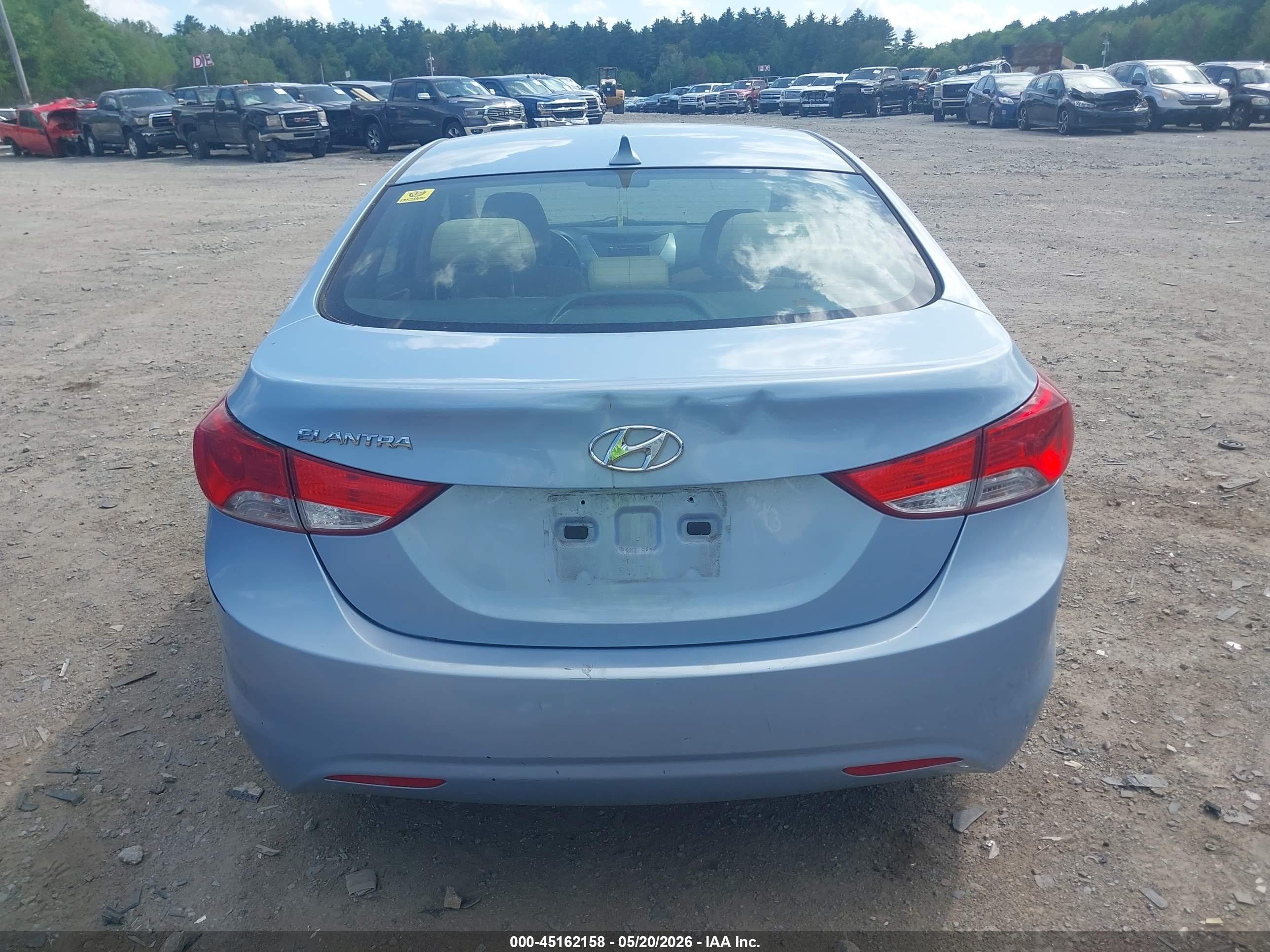 2012 Hyundai Elantra Gls (ulsan Plant) Light Blue vin: KMHDH4AE7CU412193