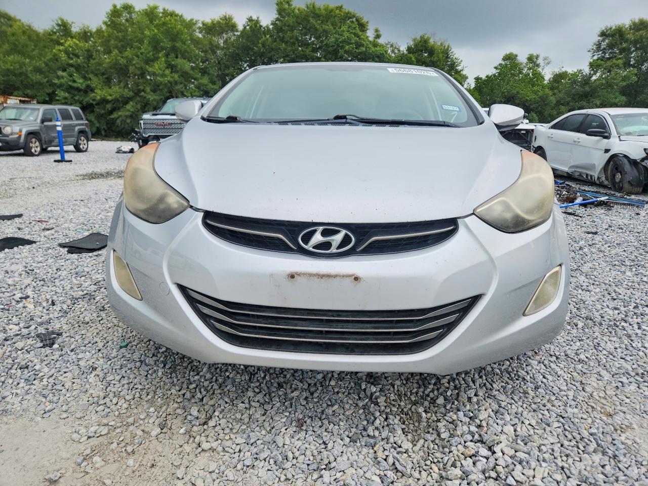2012 Hyundai Elantra Limited Серебряный vin: KMHDH4AE7CU456565