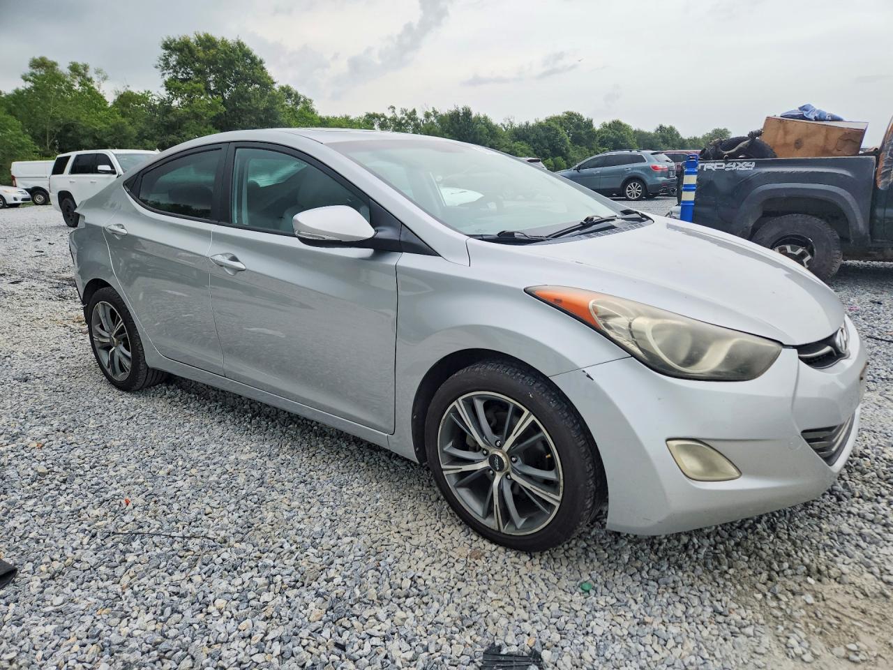 2012 Hyundai Elantra Limited Серебряный vin: KMHDH4AE7CU456565