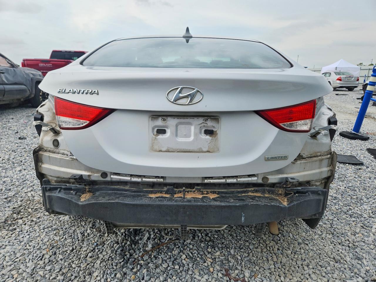 2012 Hyundai Elantra Limited Серебряный vin: KMHDH4AE7CU456565