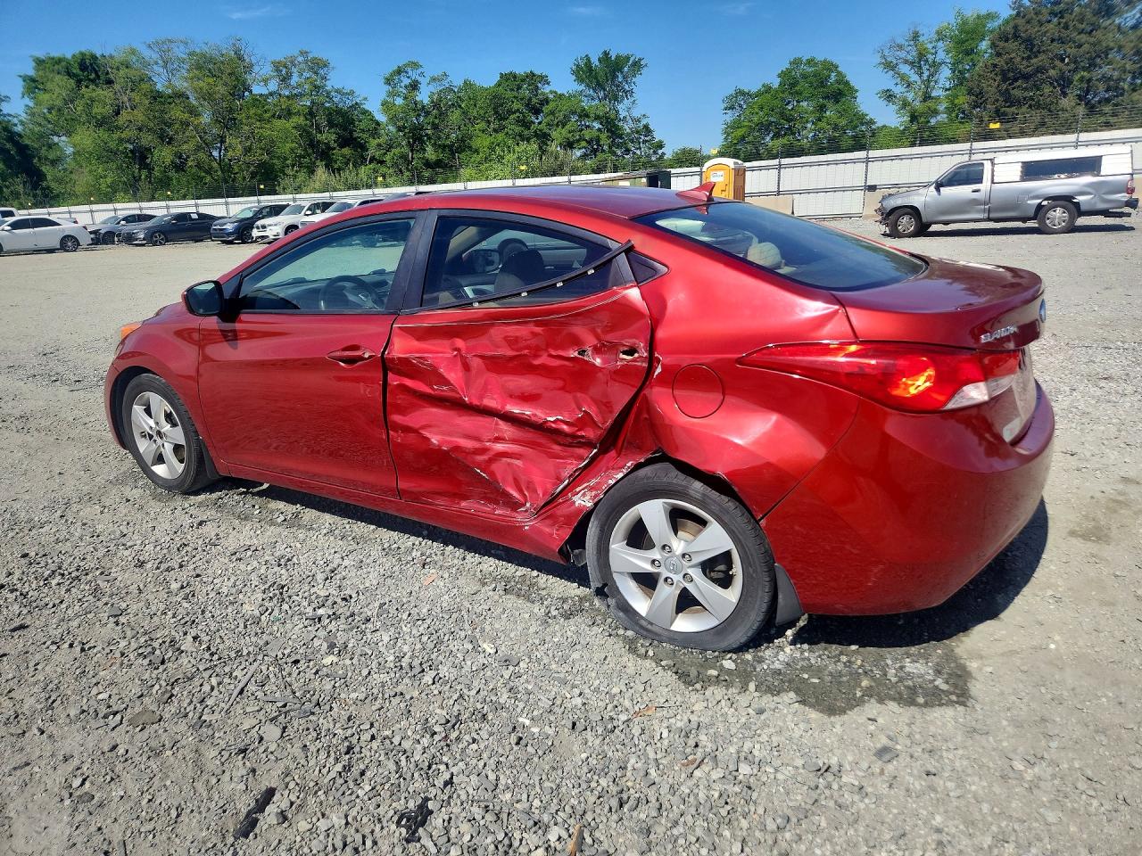 2012 Hyundai Elantra Gls Burgundy vin: KMHDH4AE7CU463855