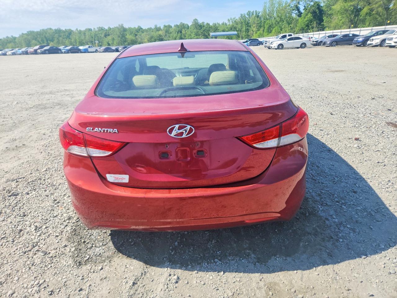2012 Hyundai Elantra Gls Burgundy vin: KMHDH4AE7CU463855