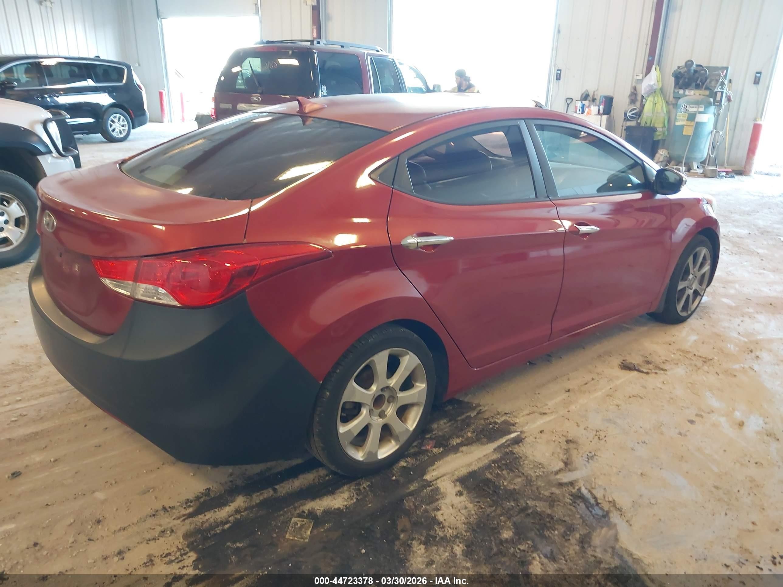 2012 Hyundai Elantra Limited (ulsan Plant) Красный vin: KMHDH4AE7CU468652