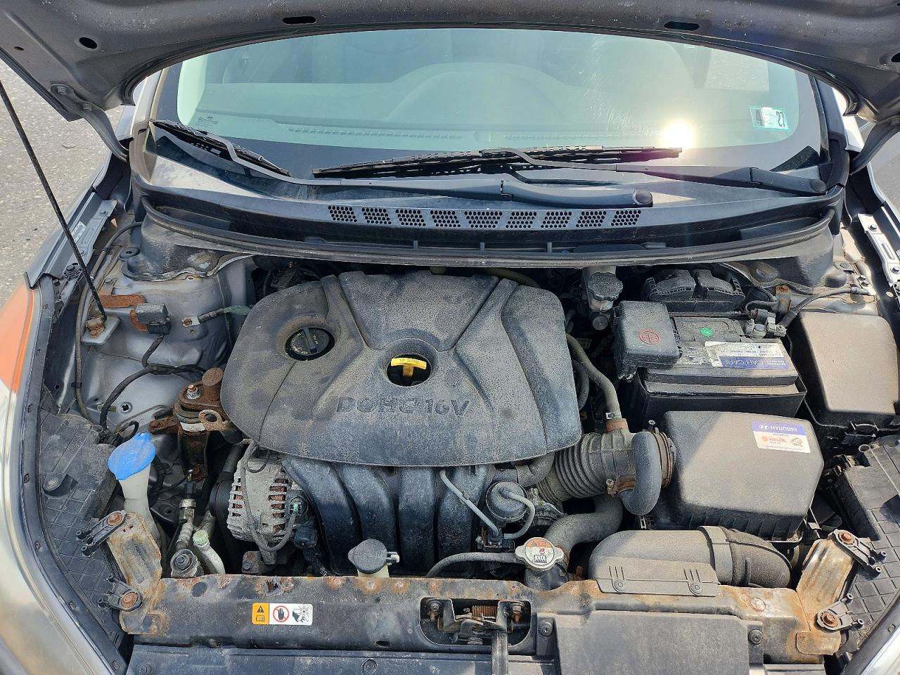 2013 Hyundai Elantra Gls Серебряный vin: KMHDH4AE7DU000812