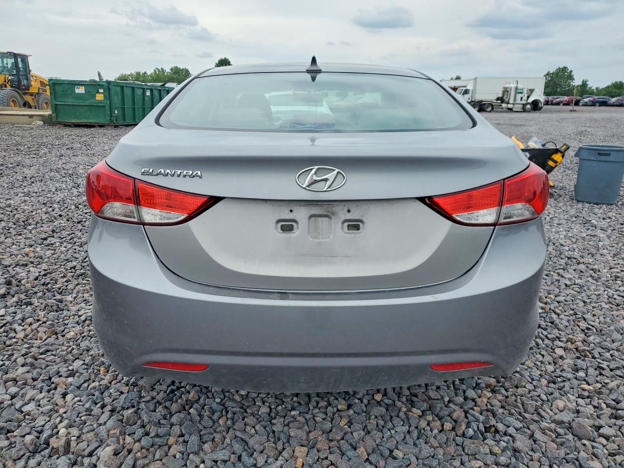 2013 Hyundai Elantra Gls Gray vin: KMHDH4AE7DU495030