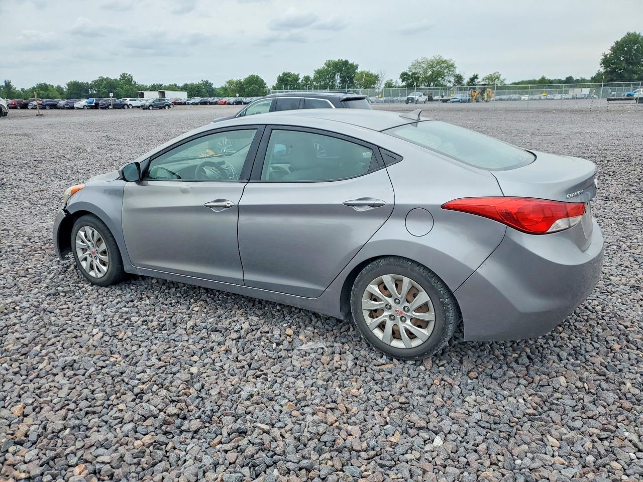 2013 Hyundai Elantra Gls Gray vin: KMHDH4AE7DU495030