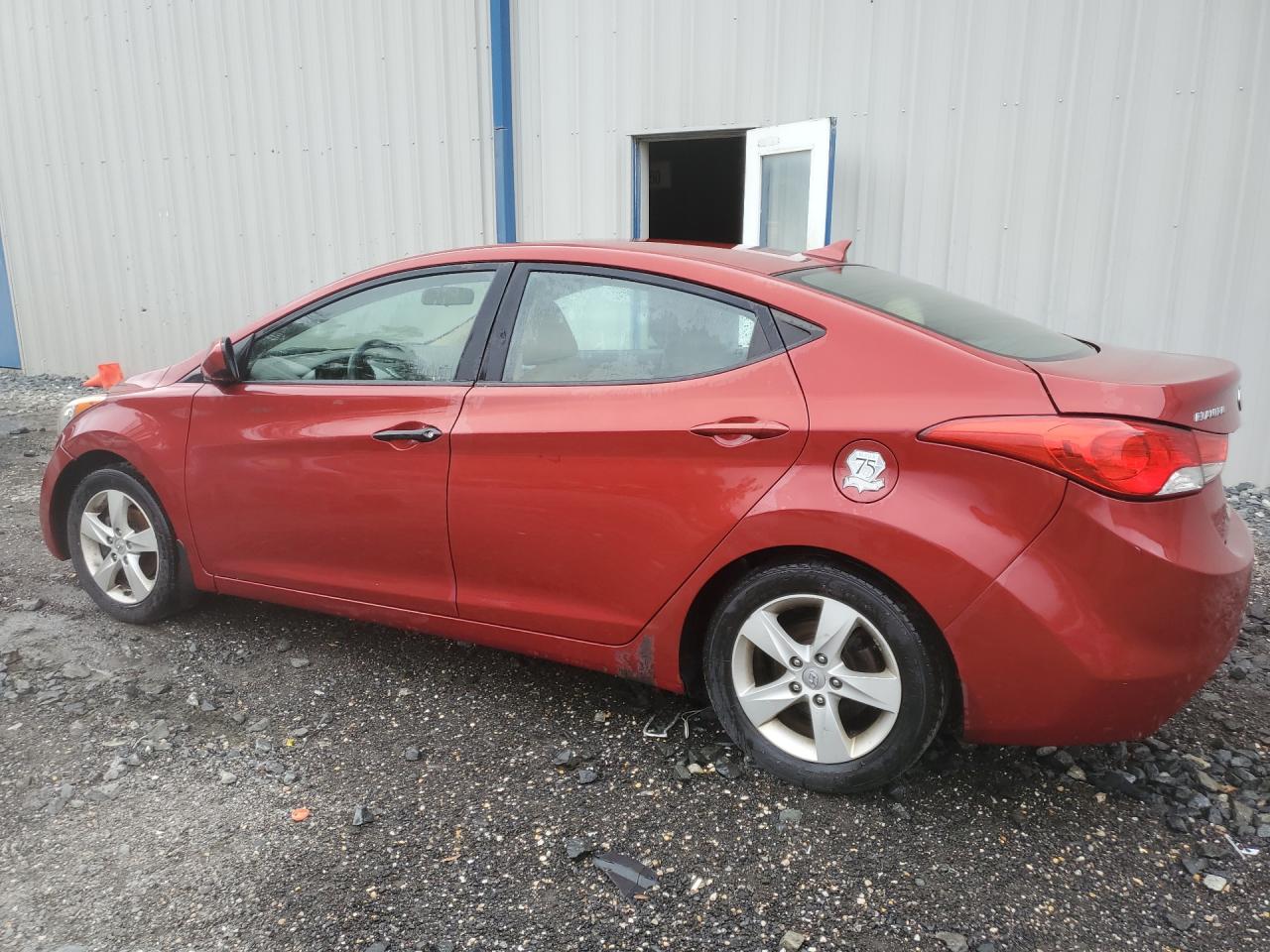 2013 Hyundai Elantra Gls Red vin: KMHDH4AE7DU535915 Damage: Left Rear Door, Dent(S) W/ Paint Dmg, 2 To 3 Inches