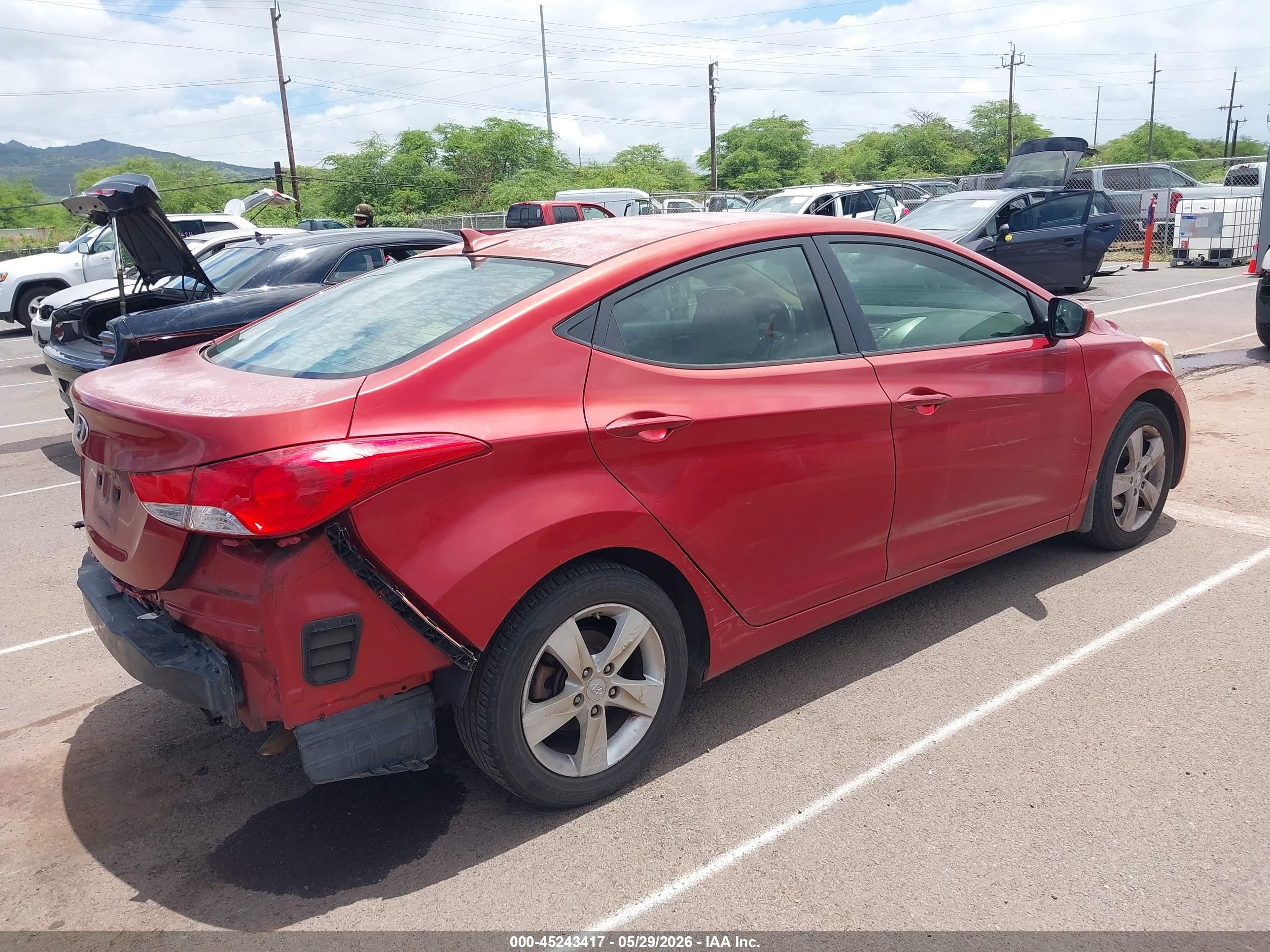 2013 Hyundai Elantra Gls Red vin: KMHDH4AE7DU538751