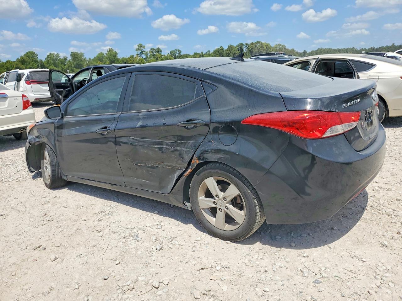 2013 Hyundai Elantra Gls Black vin: KMHDH4AE7DU549250