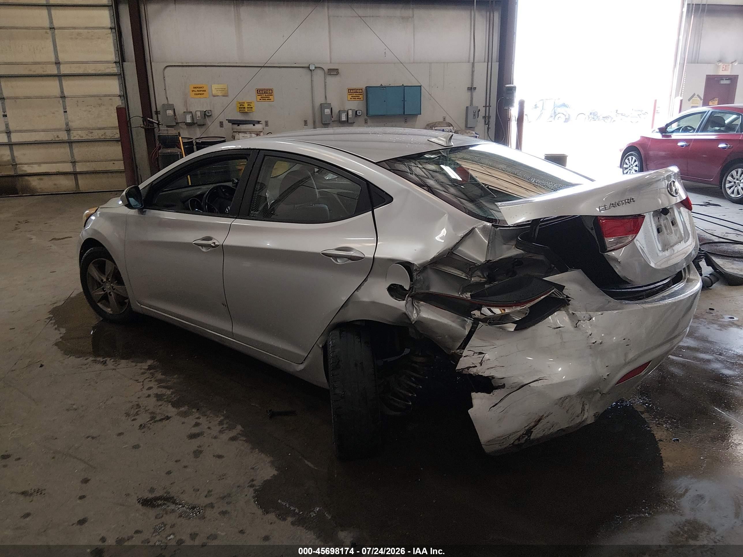 2013 Hyundai Elantra Gls Серебряный vin: KMHDH4AE7DU606658