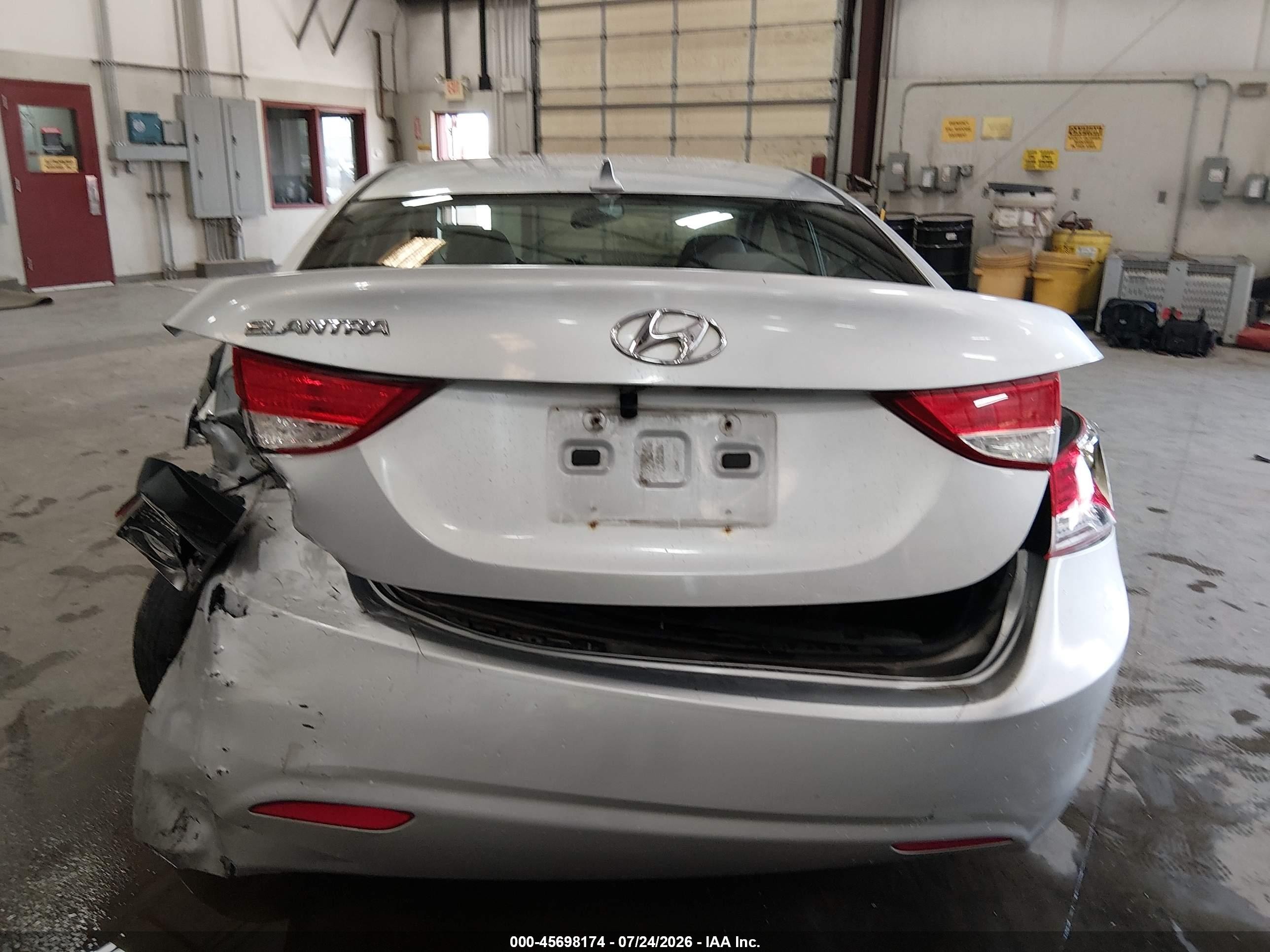 2013 Hyundai Elantra Gls Серебряный vin: KMHDH4AE7DU606658