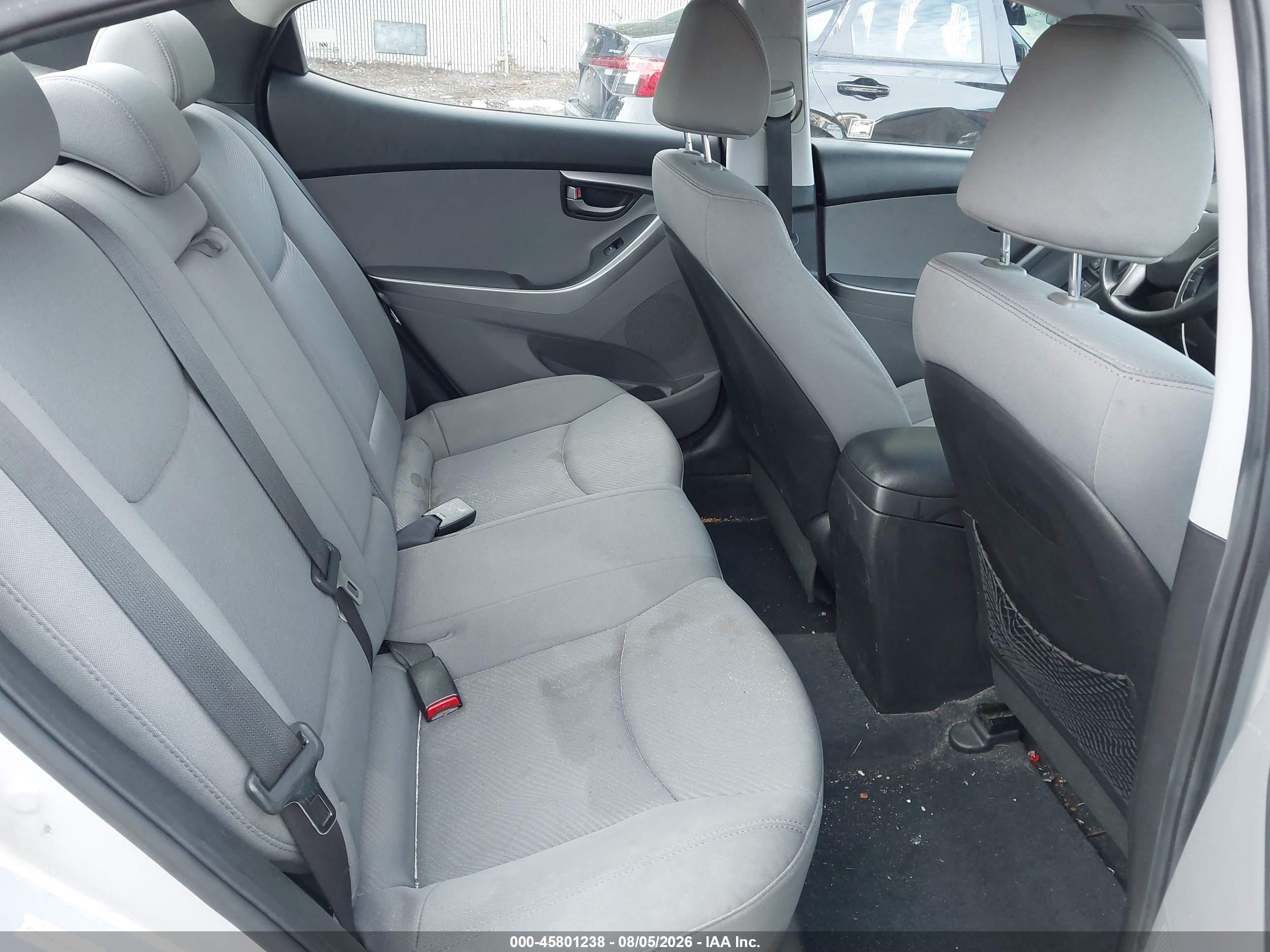 2013 Hyundai Elantra Gls Silver vin: KMHDH4AE7DU626070