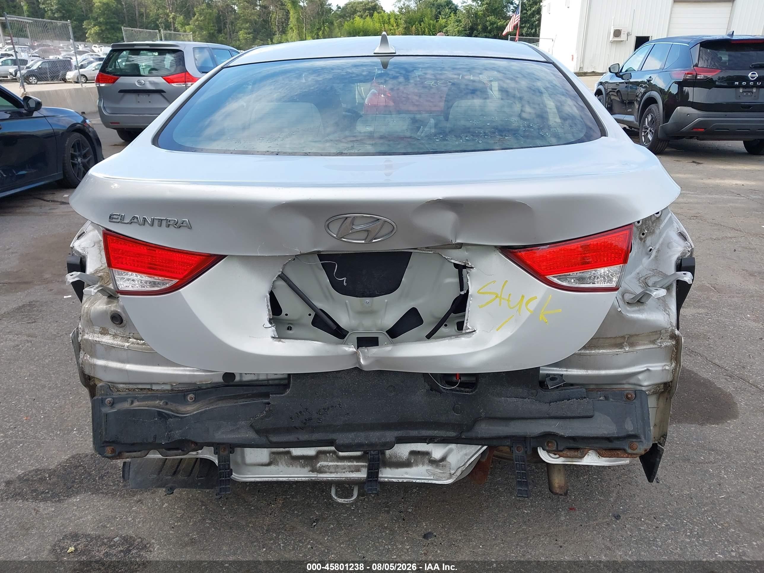 2013 Hyundai Elantra Gls Silver vin: KMHDH4AE7DU626070