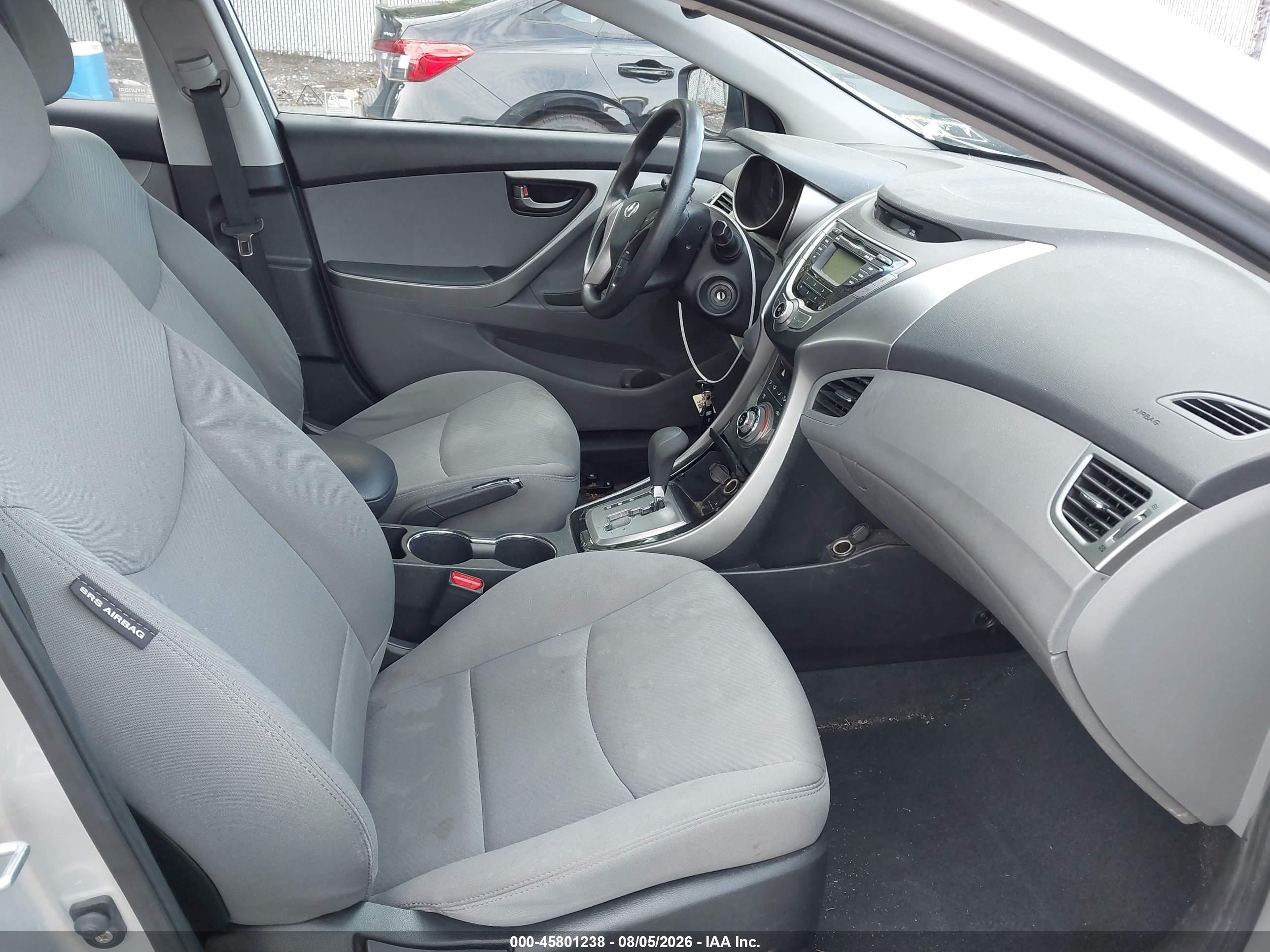 2013 Hyundai Elantra Gls Silver vin: KMHDH4AE7DU626070