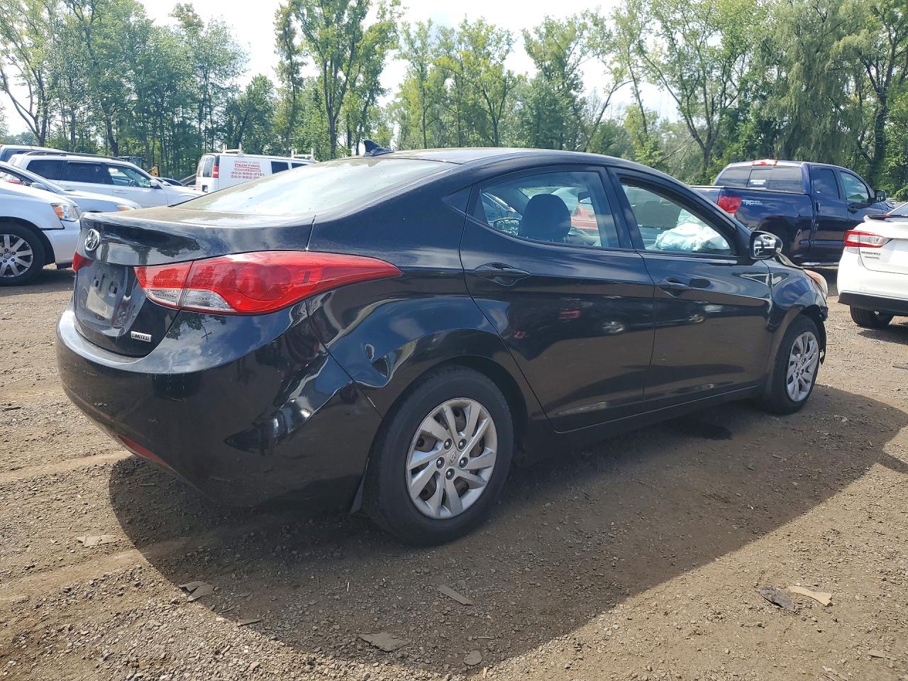 2013 Hyundai Elantra Limited Черный vin: KMHDH4AE7DU626182