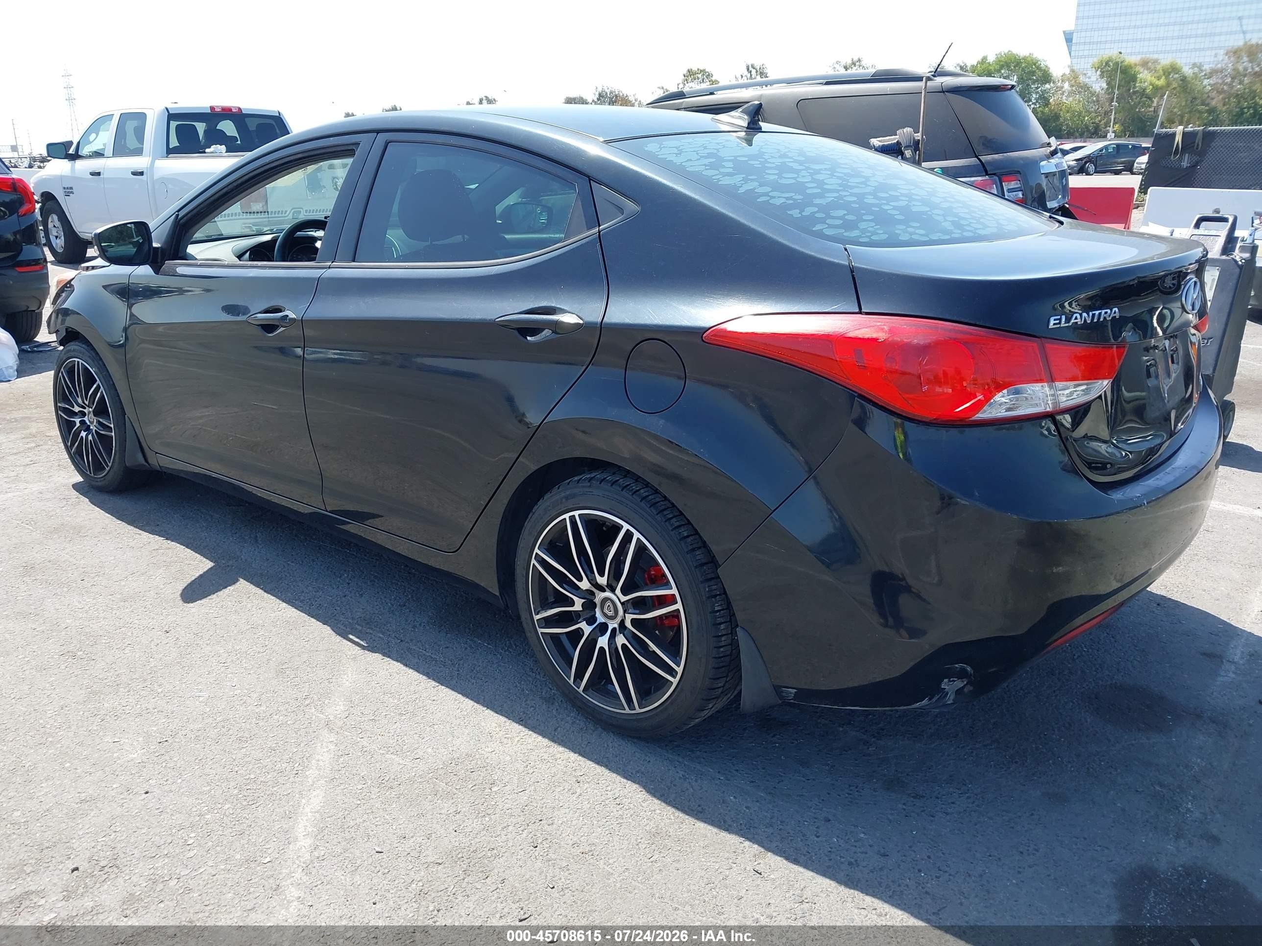 2013 Hyundai Elantra Limited Черный vin: KMHDH4AE7DU631298