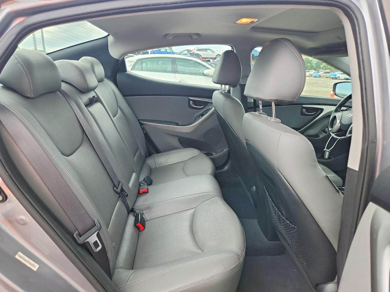 2013 Hyundai Elantra Limited Gray vin: KMHDH4AE7DU635352