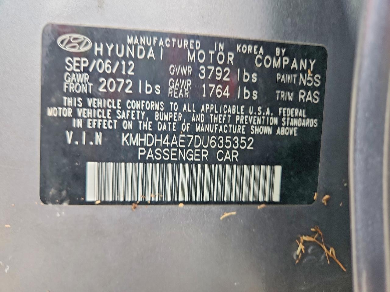 2013 Hyundai Elantra Limited Gray vin: KMHDH4AE7DU635352