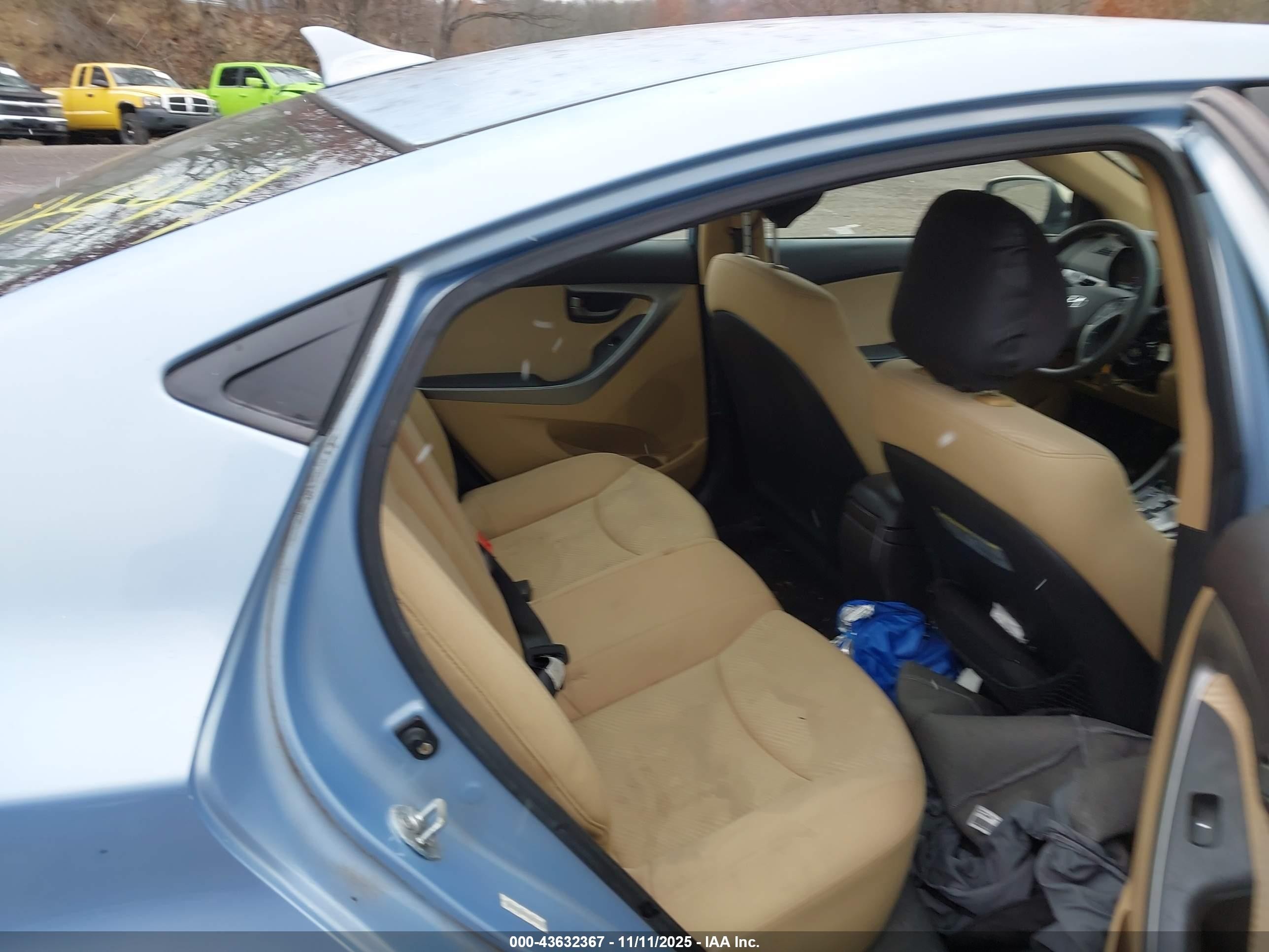2013 Hyundai Elantra Gls Blue vin: KMHDH4AE7DU684941