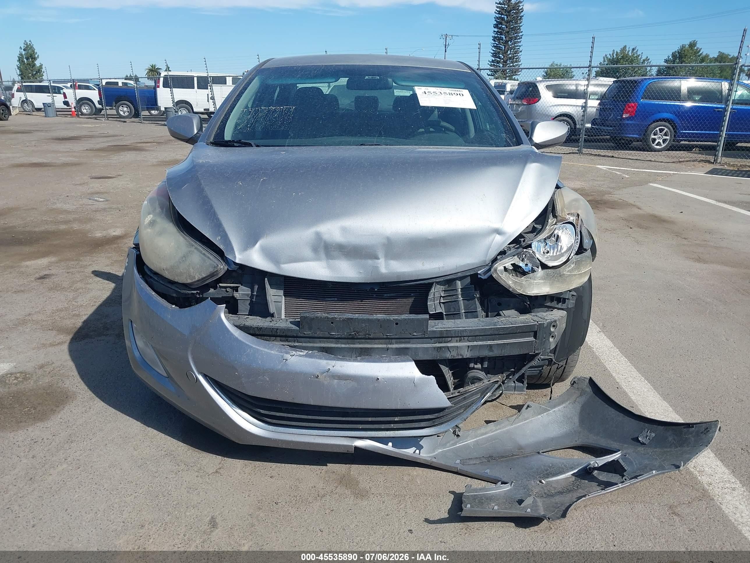 2013 Hyundai Elantra Gls Серый vin: KMHDH4AE7DU710051