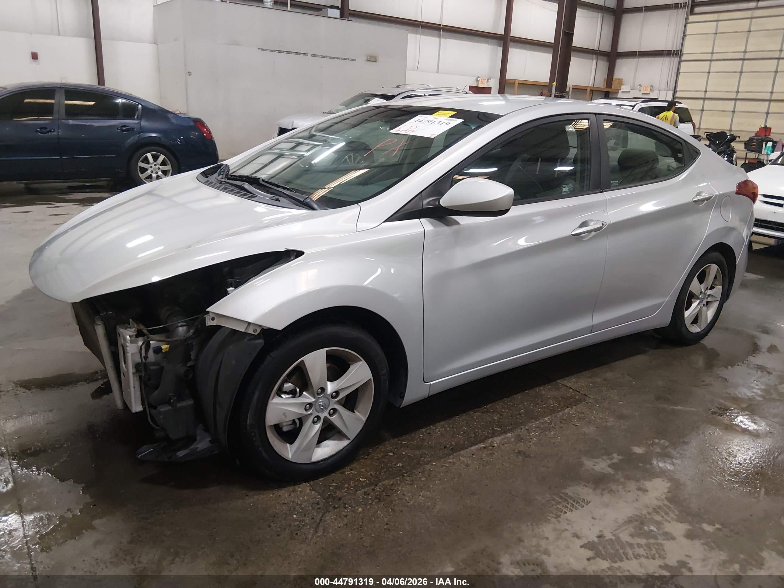 2013 Hyundai Elantra Gls Gray vin: KMHDH4AE7DU727562