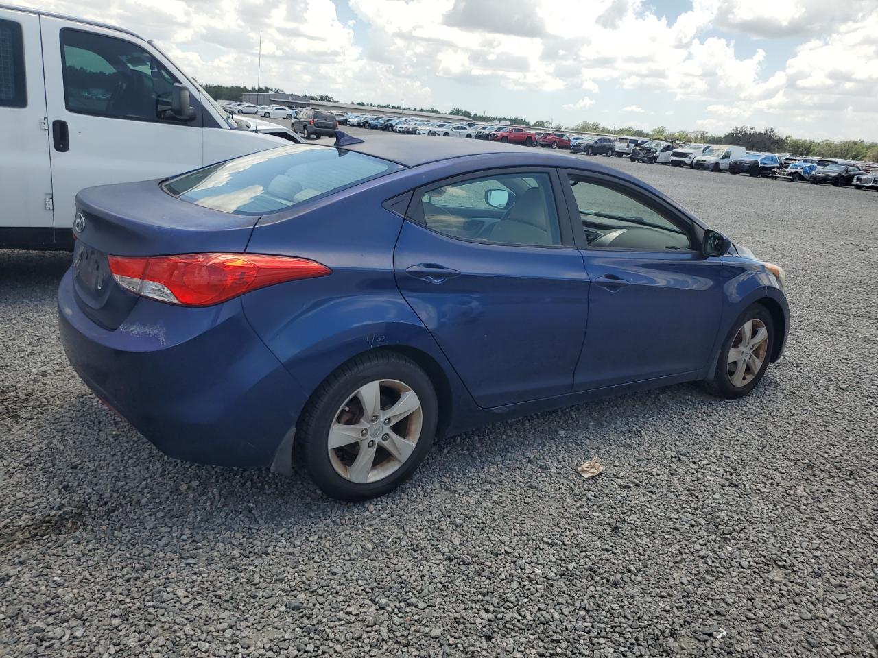 2013 Hyundai Elantra Gls Blue vin: KMHDH4AE7DU737007