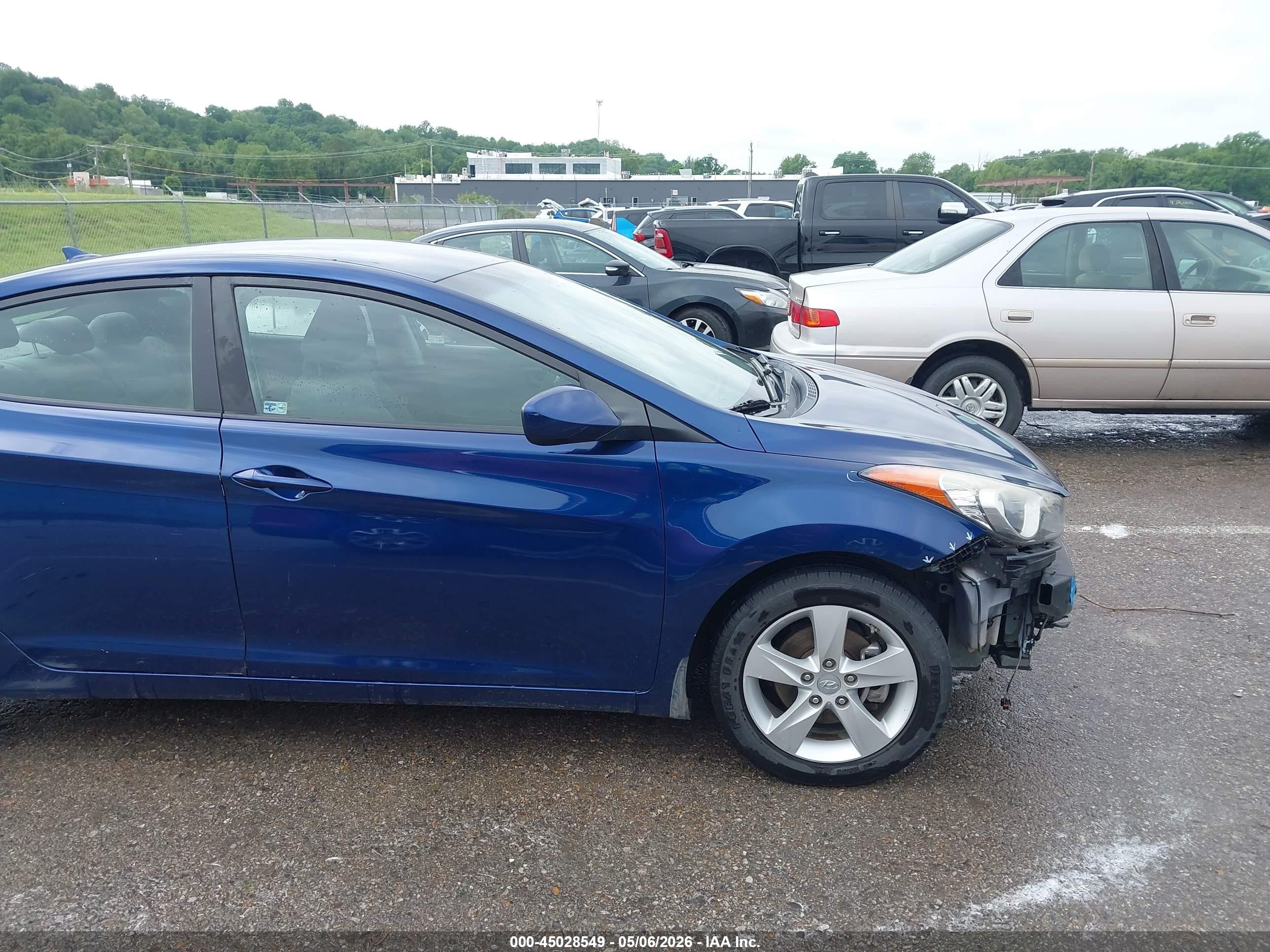 2013 Hyundai Elantra Gls Blue vin: KMHDH4AE7DU778947