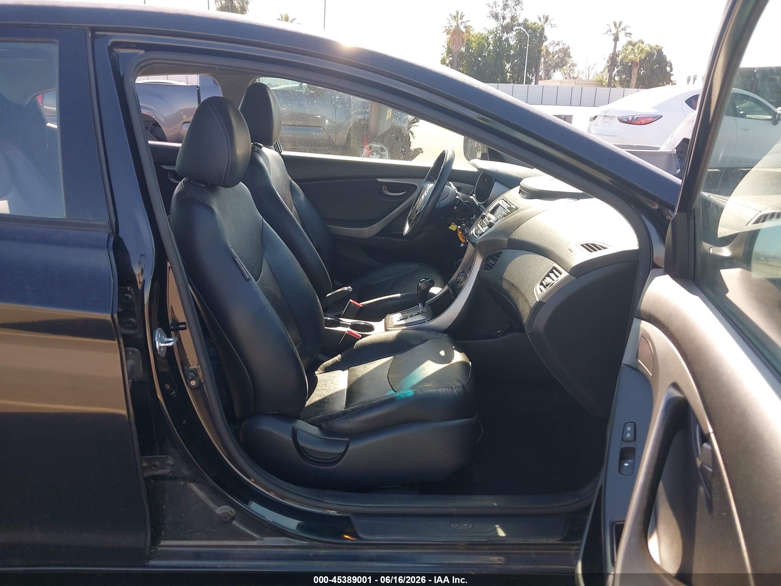 2013 Hyundai Elantra Limited Black vin: KMHDH4AE7DU820792