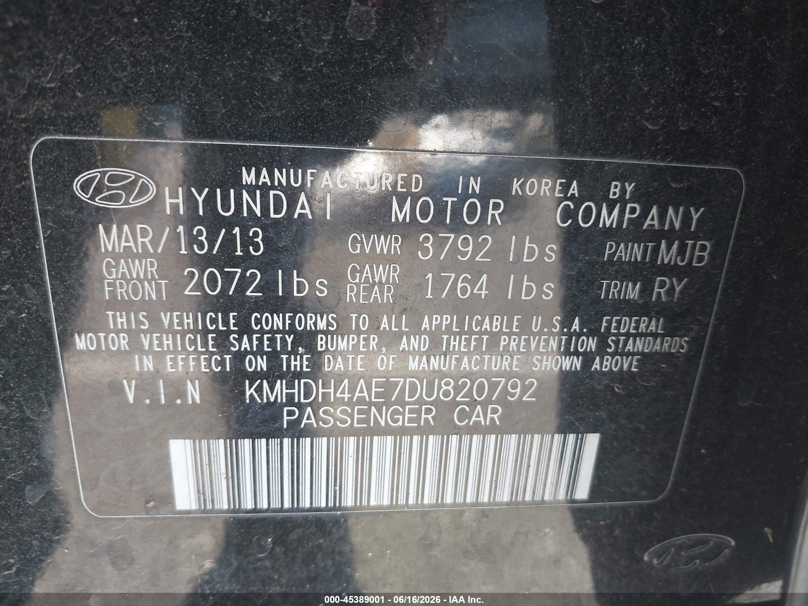 2013 Hyundai Elantra Limited Black vin: KMHDH4AE7DU820792