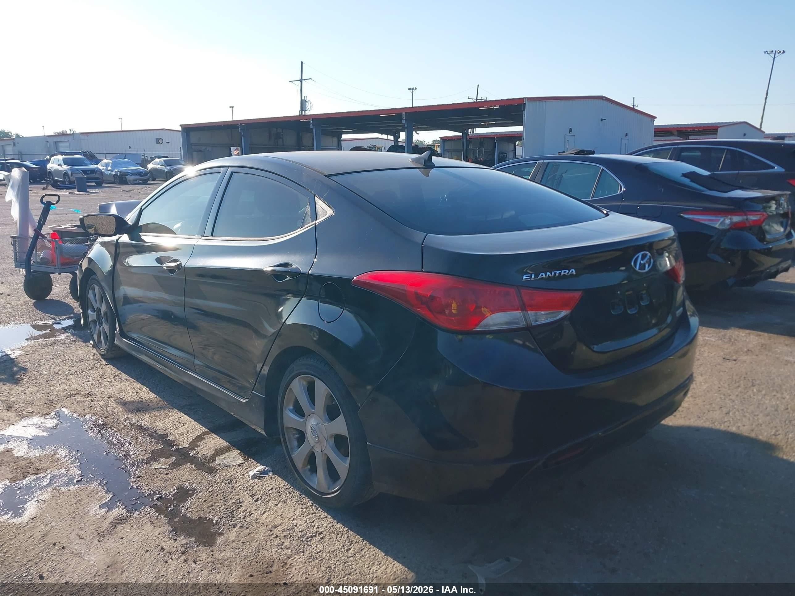 2013 Hyundai Elantra Limited Black vin: KMHDH4AE7DU835793