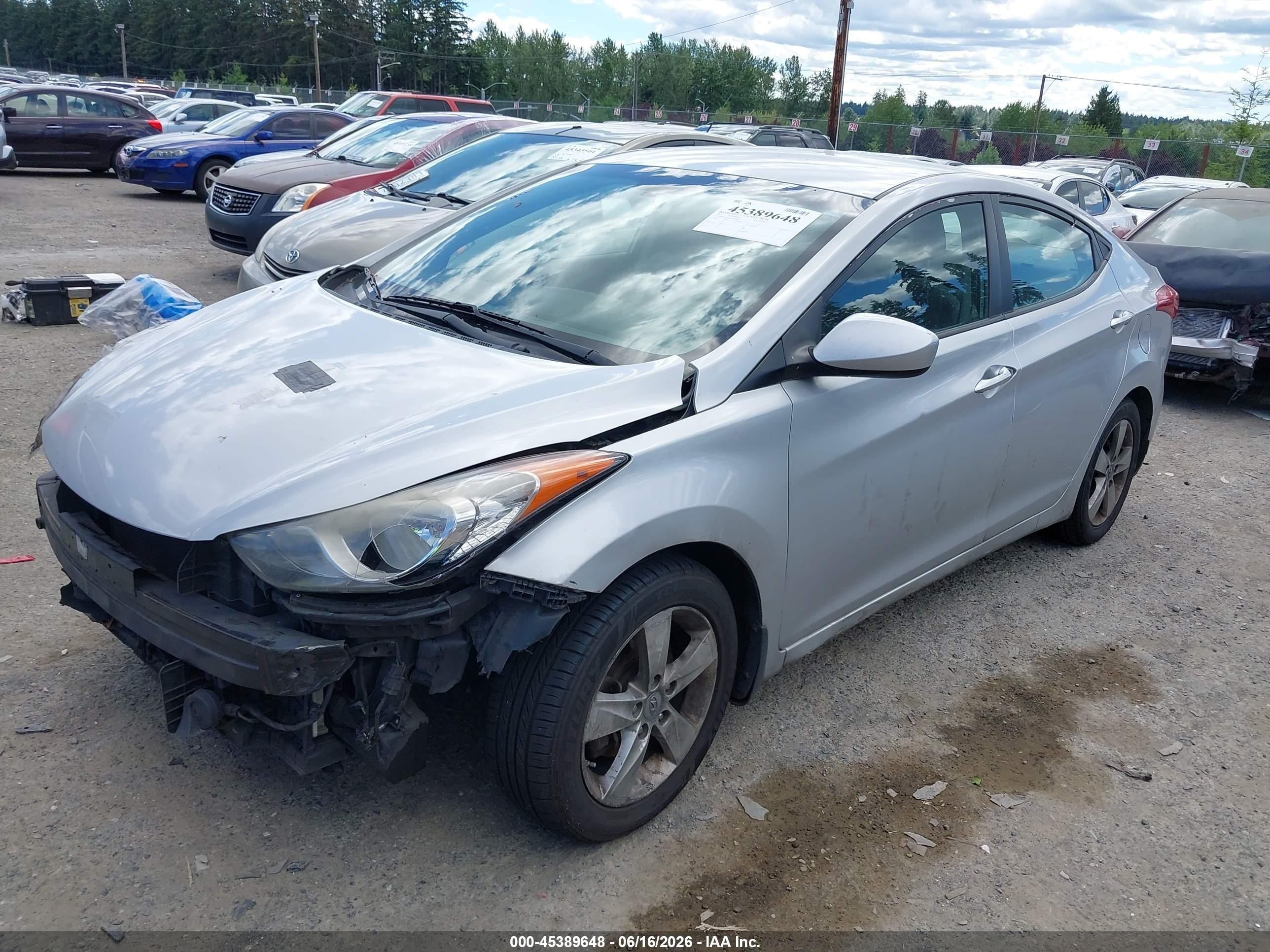 2013 Hyundai Elantra Gls Silver vin: KMHDH4AE7DU840864