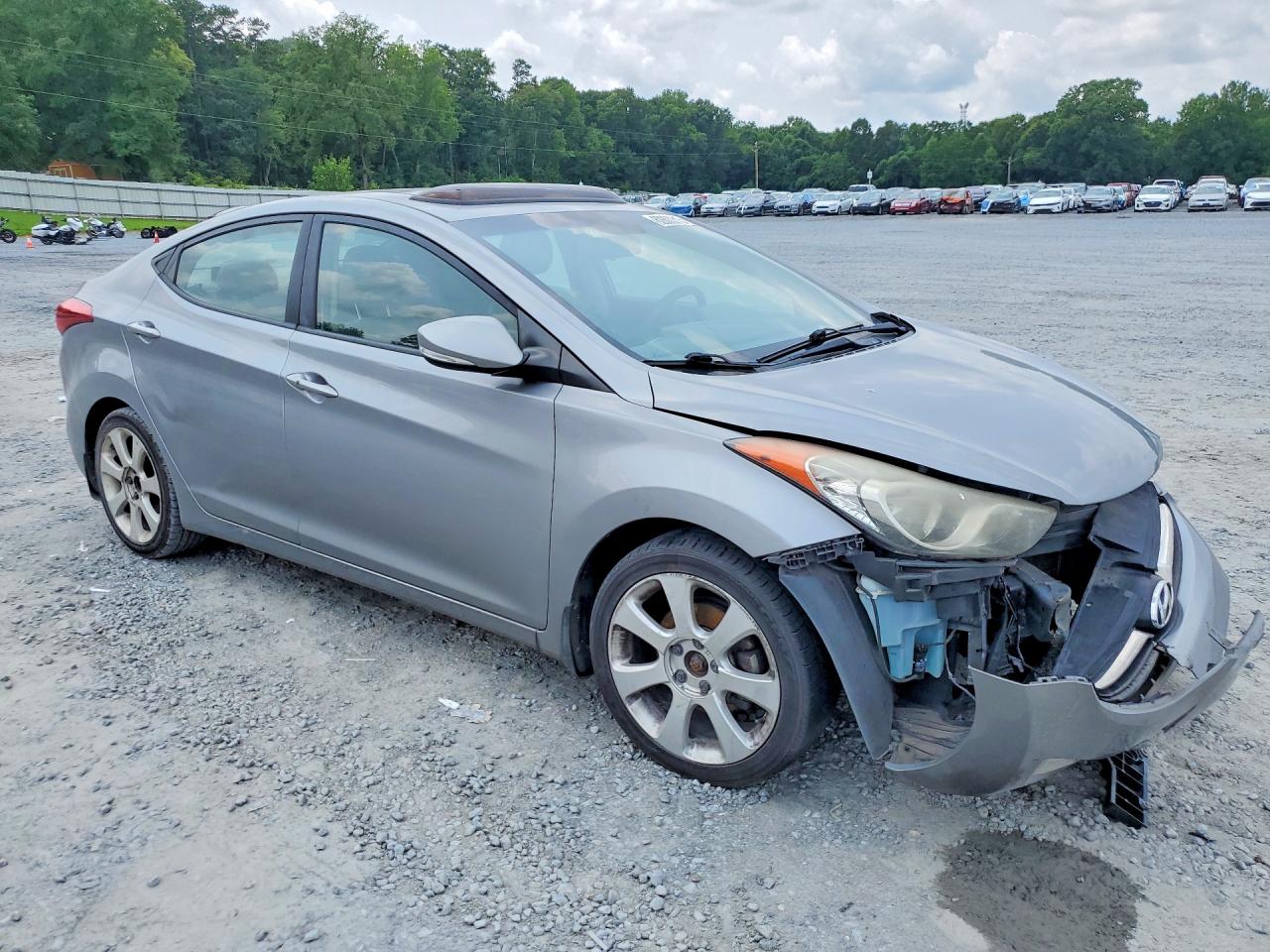 2013 Hyundai Elantra Limited Silver vin: KMHDH4AE7DU856255