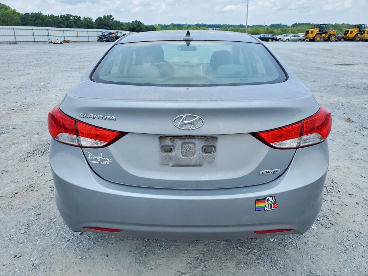 2013 Hyundai Elantra Limited Silver vin: KMHDH4AE7DU856255
