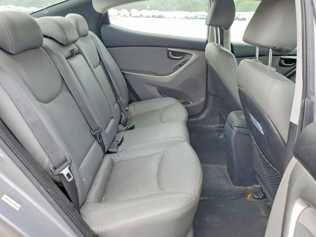2013 Hyundai Elantra Limited Silver vin: KMHDH4AE7DU856255