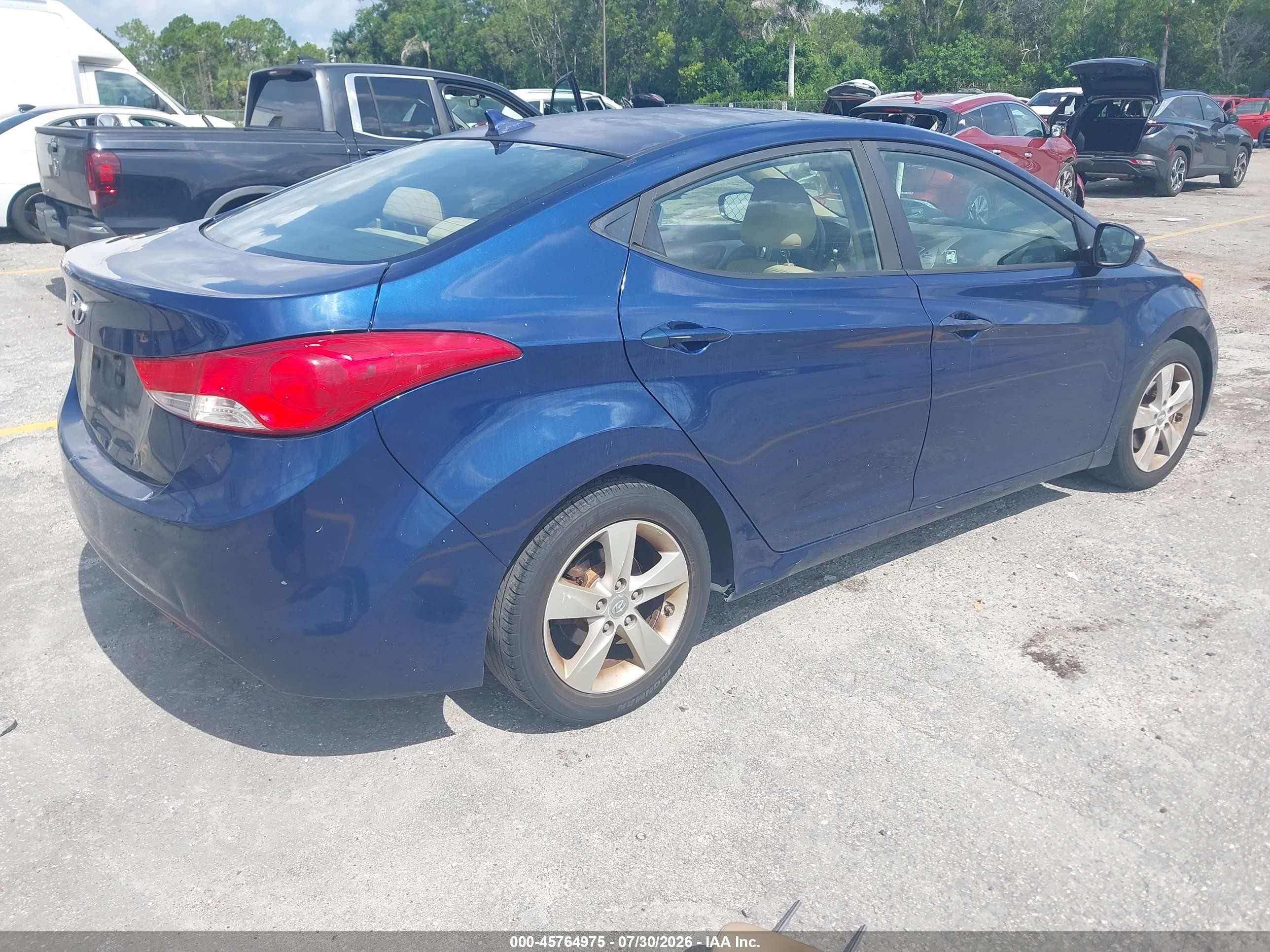 2013 Hyundai Elantra Gls Blue vin: KMHDH4AE7DU872293