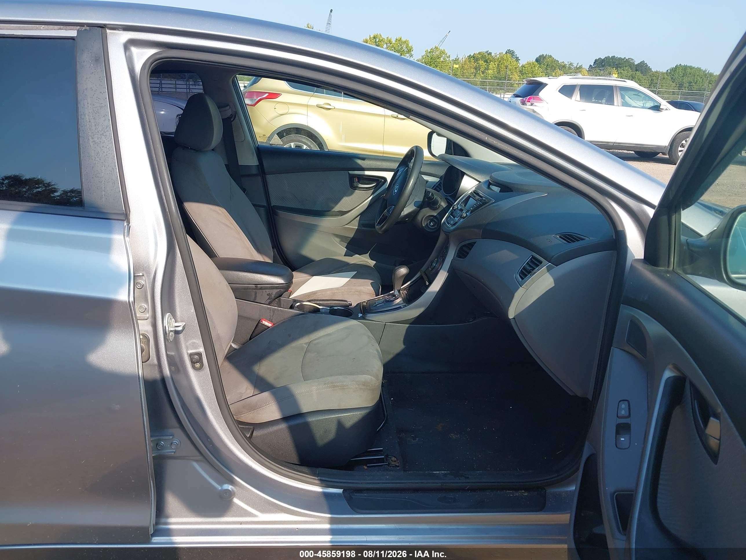 2013 Hyundai Elantra Gls Silver vin: KMHDH4AE7DU898098