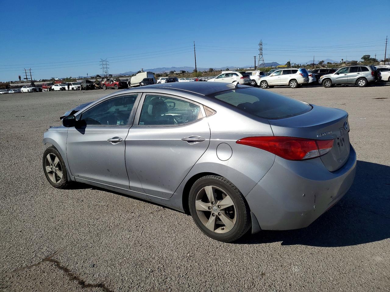 2013 Hyundai Elantra Charcoal vin: KMHDH4AE7DU928135