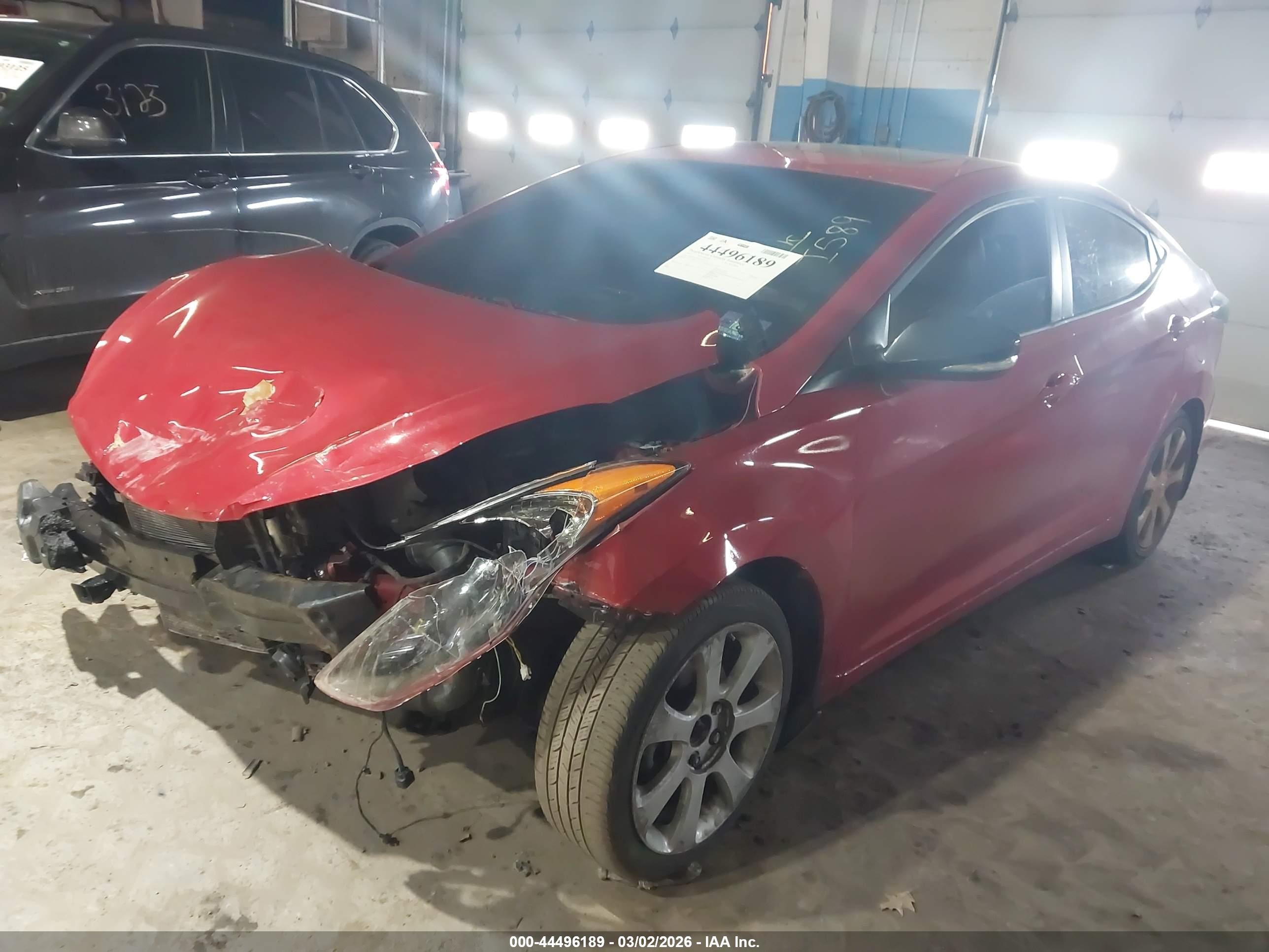 2013 Hyundai Elantra Limited Red vin: KMHDH4AE7DU942312