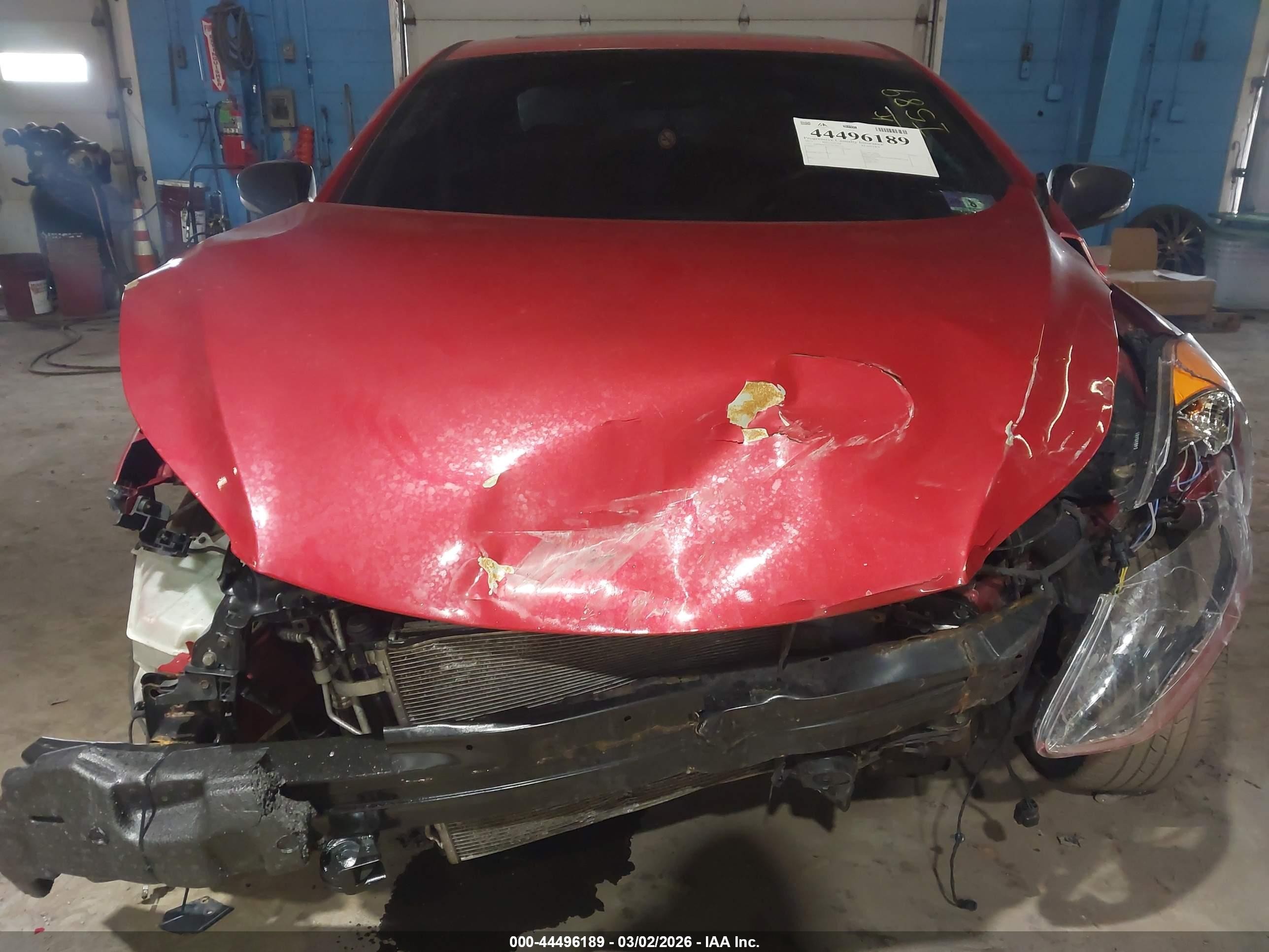 2013 Hyundai Elantra Limited Red vin: KMHDH4AE7DU942312